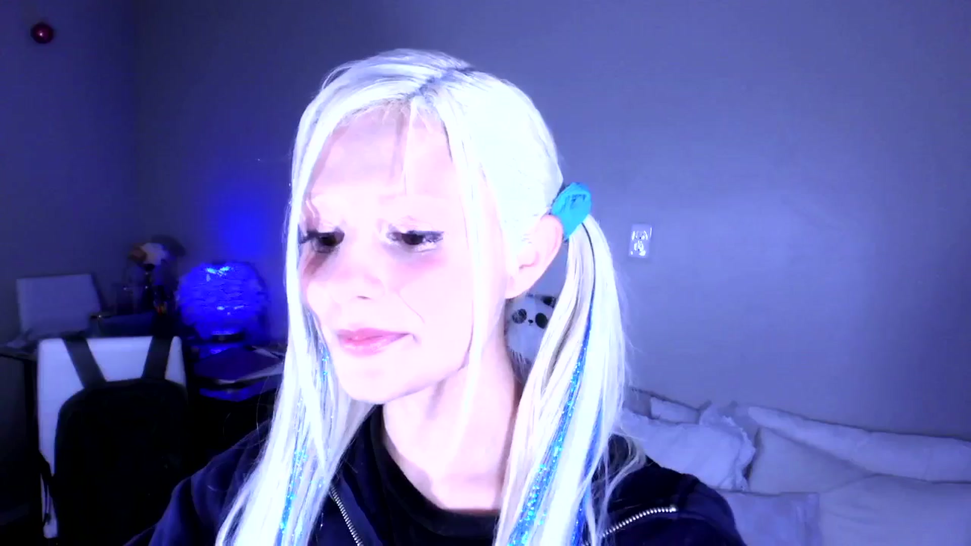 Gallery image thumbnail from Bambidoll00's myfreecams stream on, 01/26/2026, 01:00 image 18 of 20