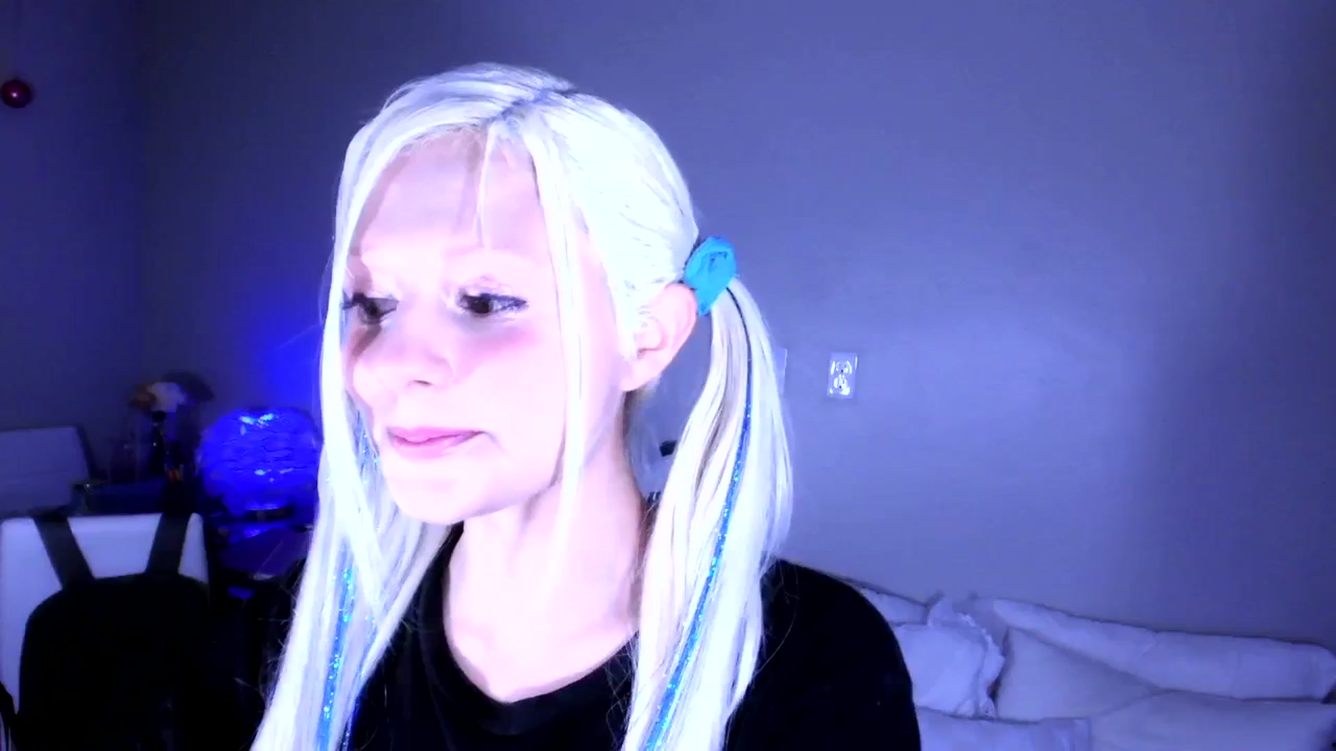 Gallery image thumbnail from Bambidoll00's myfreecams stream on, 01/26/2026, 01:00 image 2 of 20