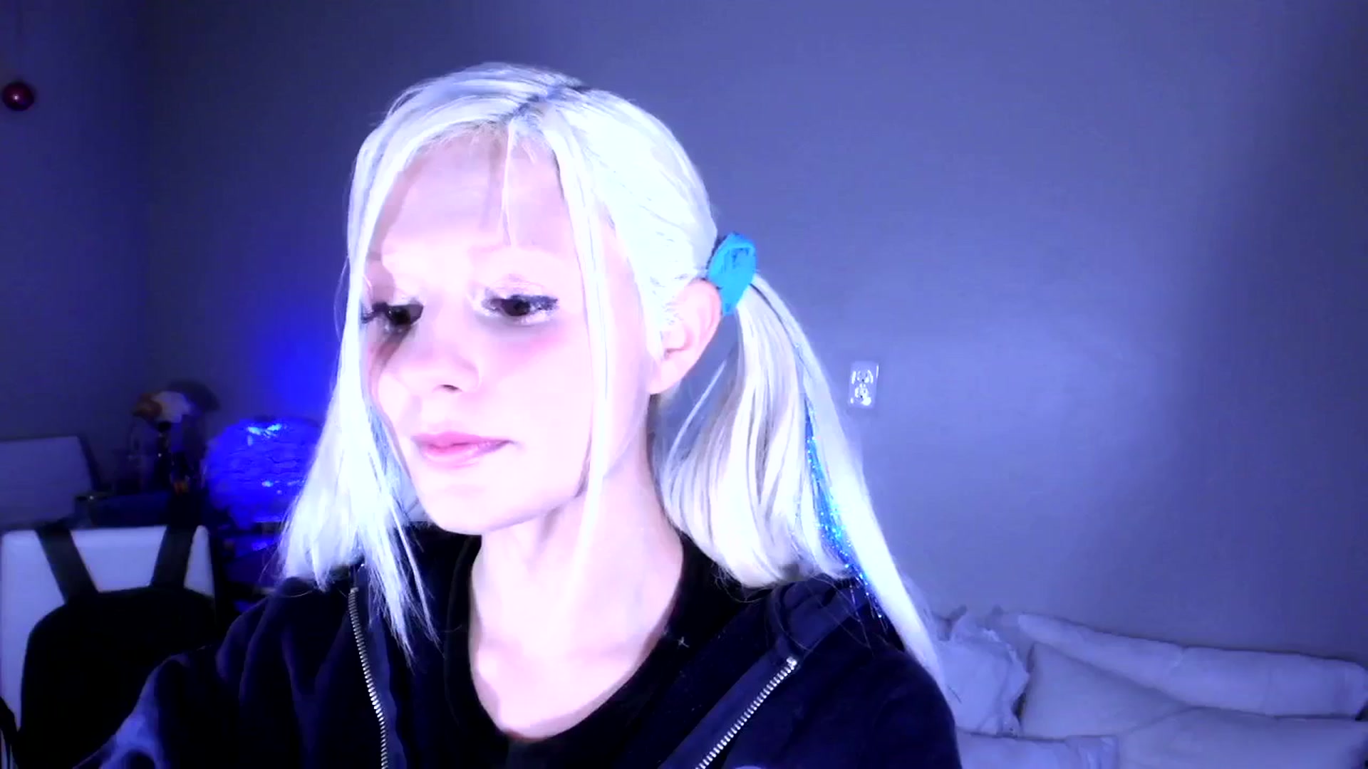 Gallery image thumbnail from Bambidoll00's myfreecams stream on, 01/26/2026, 01:00 image 3 of 20