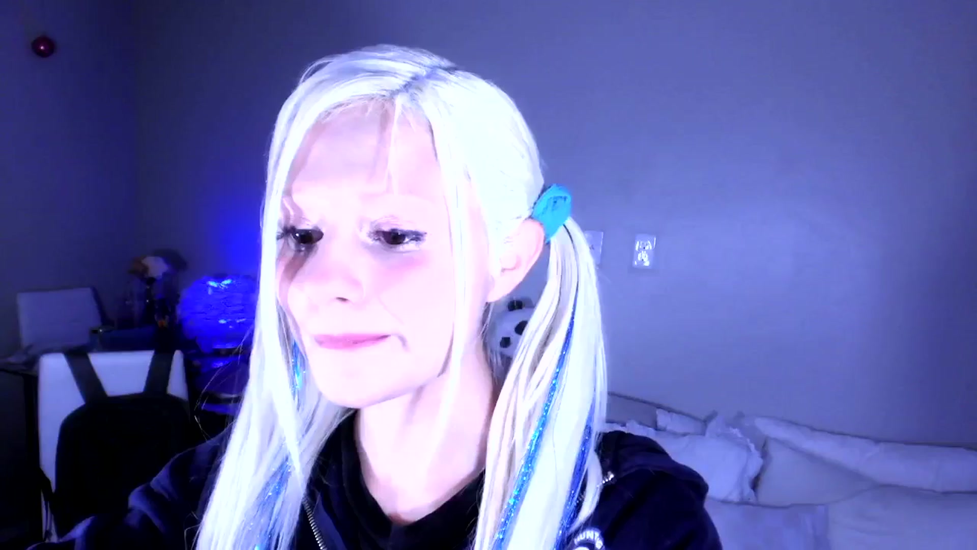 Gallery image thumbnail from Bambidoll00's myfreecams stream on, 01/26/2026, 01:00 image 8 of 20