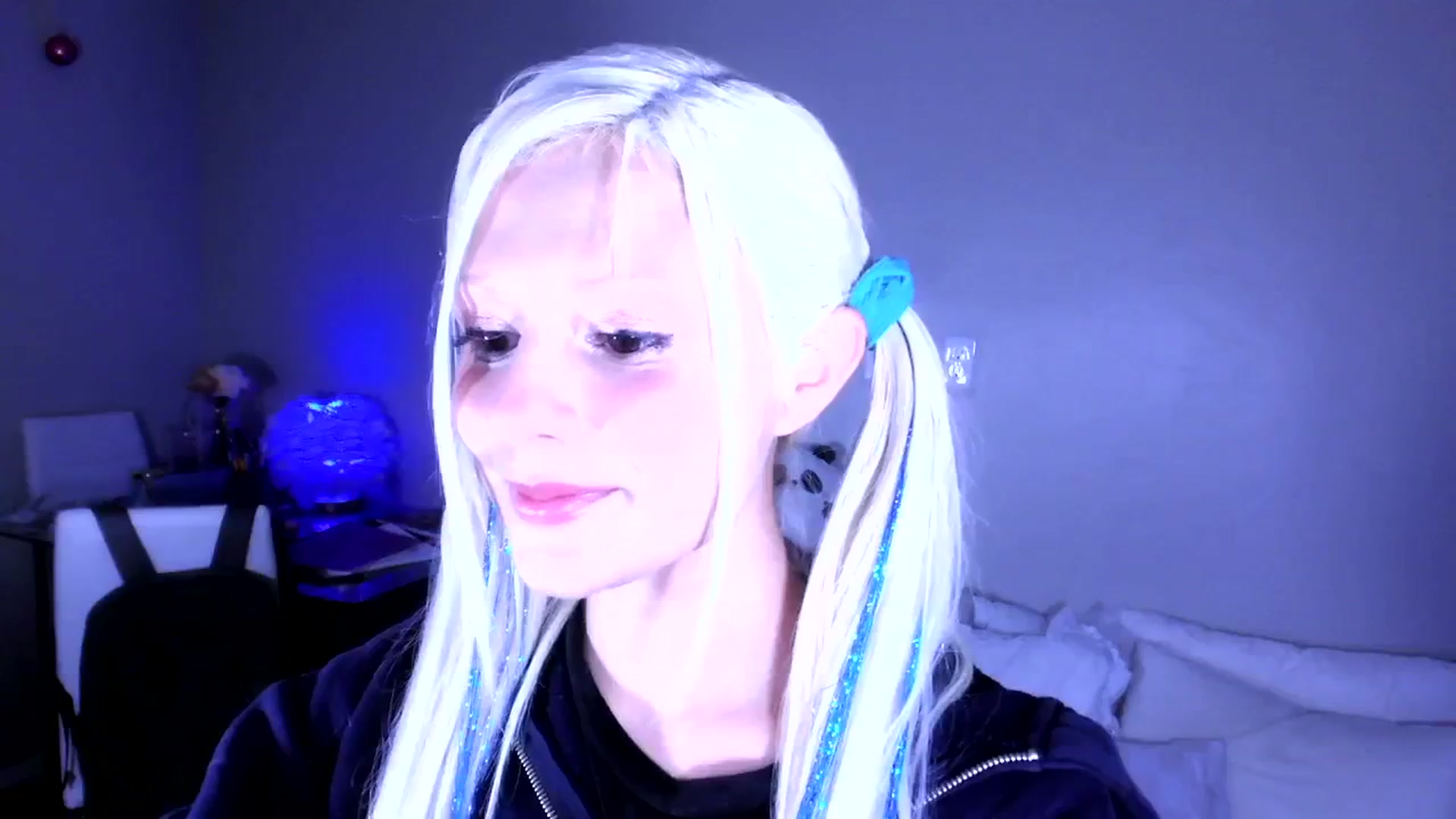 Gallery image thumbnail from Bambidoll00's myfreecams stream on, 01/26/2026, 01:00 image 17 of 20
