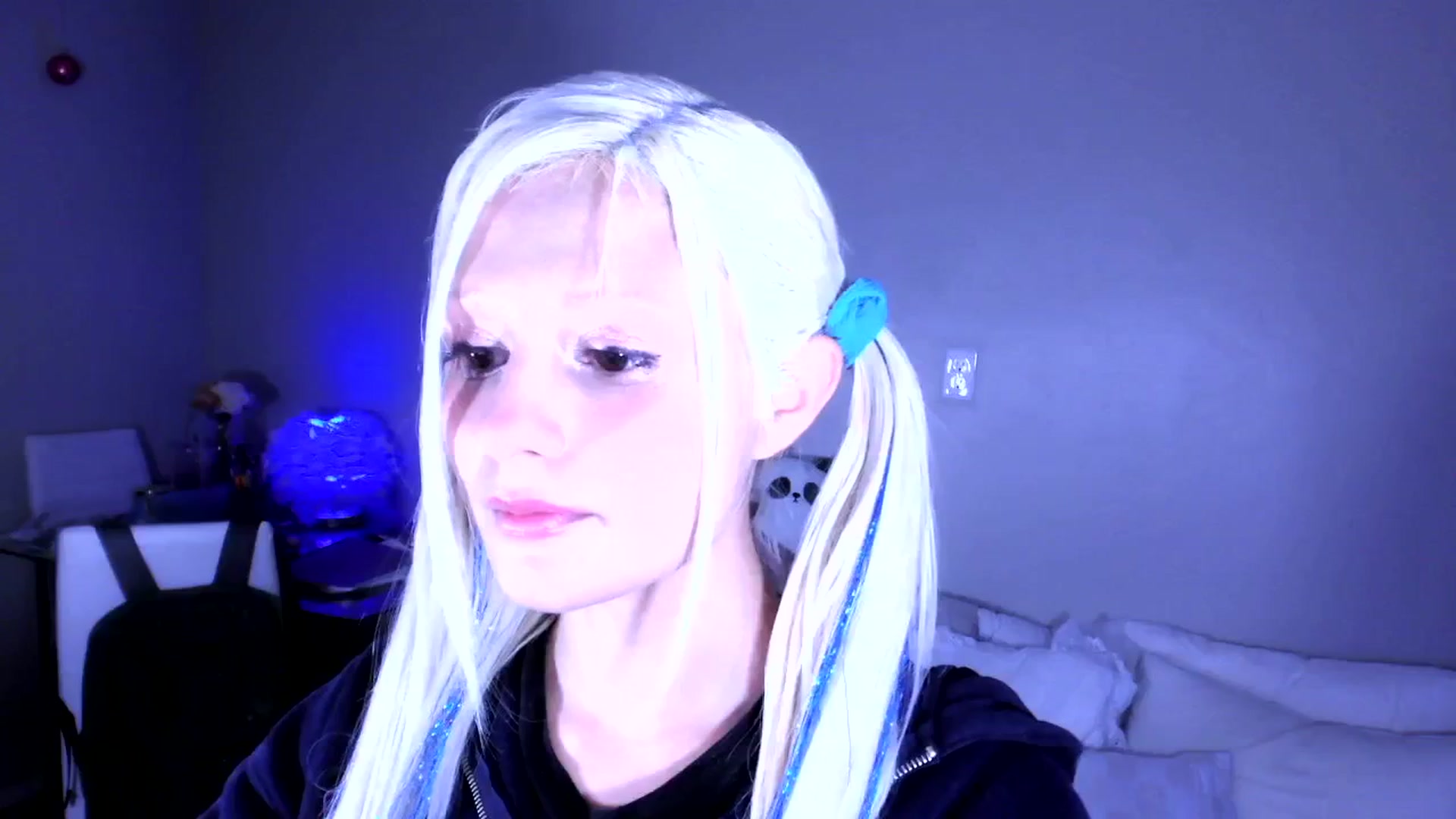 Gallery image thumbnail from Bambidoll00's myfreecams stream on, 01/26/2026, 01:00 image 7 of 20