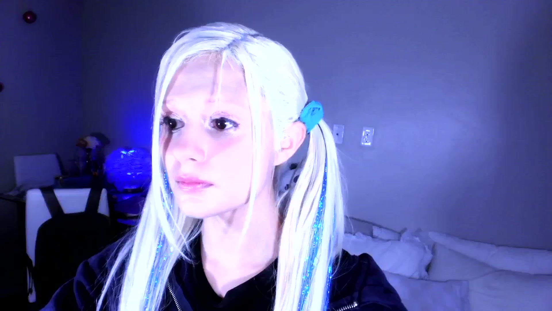 Gallery image thumbnail from Bambidoll00's myfreecams stream on, 01/26/2026, 02:35 image 2 of 20