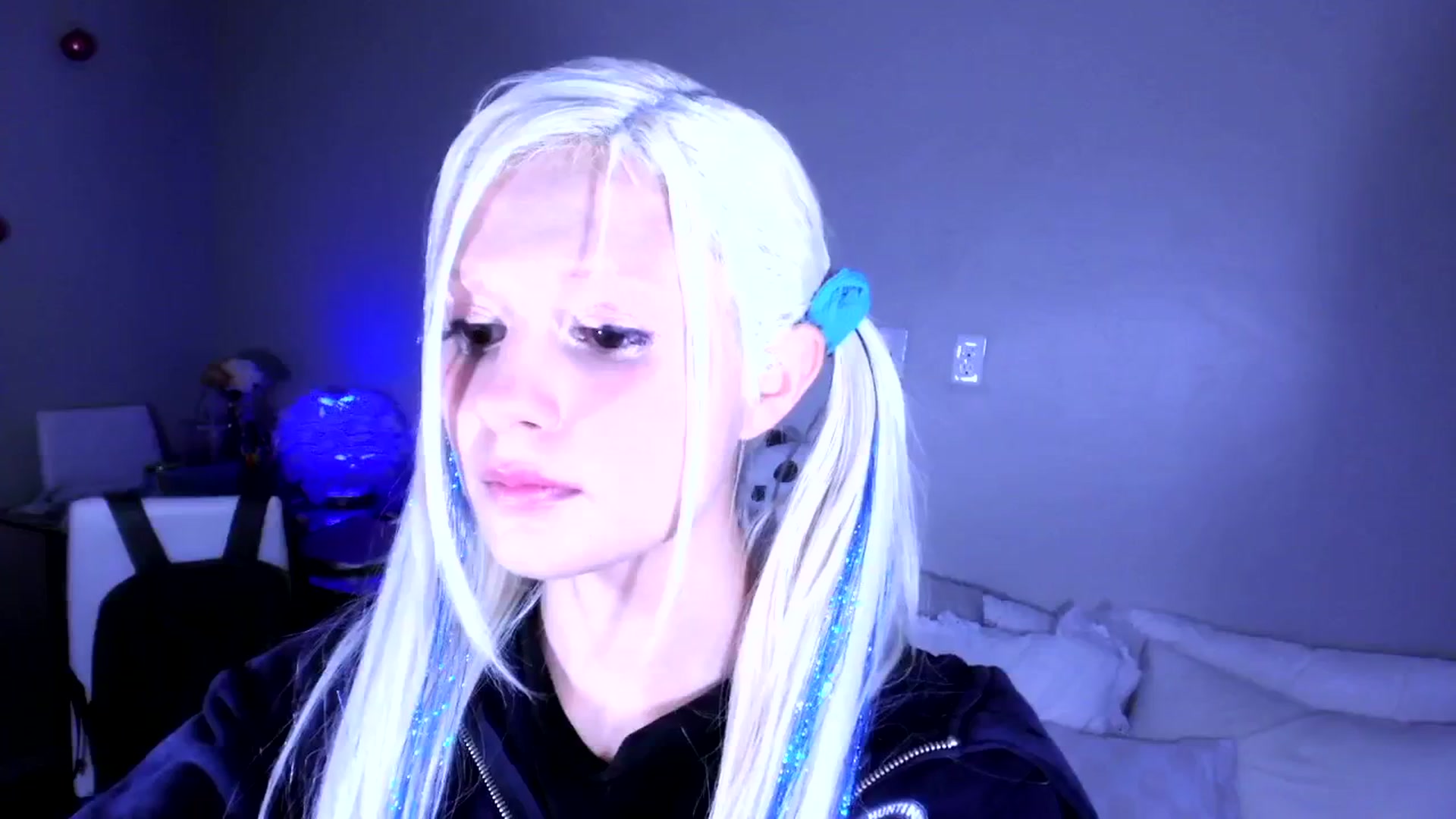 Gallery image thumbnail from Bambidoll00's myfreecams stream on, 01/26/2026, 02:35 image 9 of 20