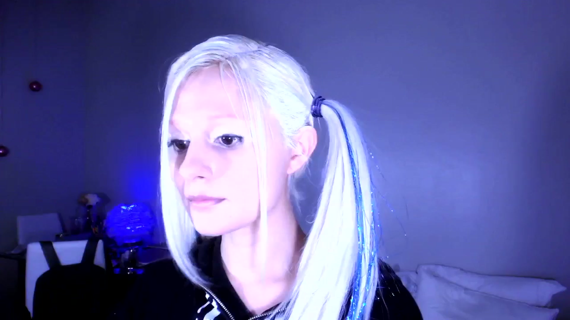 Gallery image thumbnail from Bambidoll00's myfreecams stream on, 02/02/2026, 01:25 image 9 of 20
