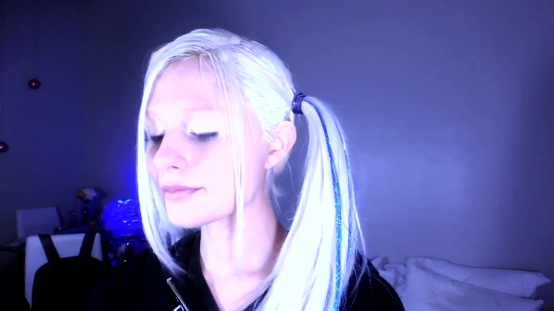 Gallery image thumbnail from Bambidoll00's myfreecams stream on, 02/02/2026, 01:25 image 13 of 20