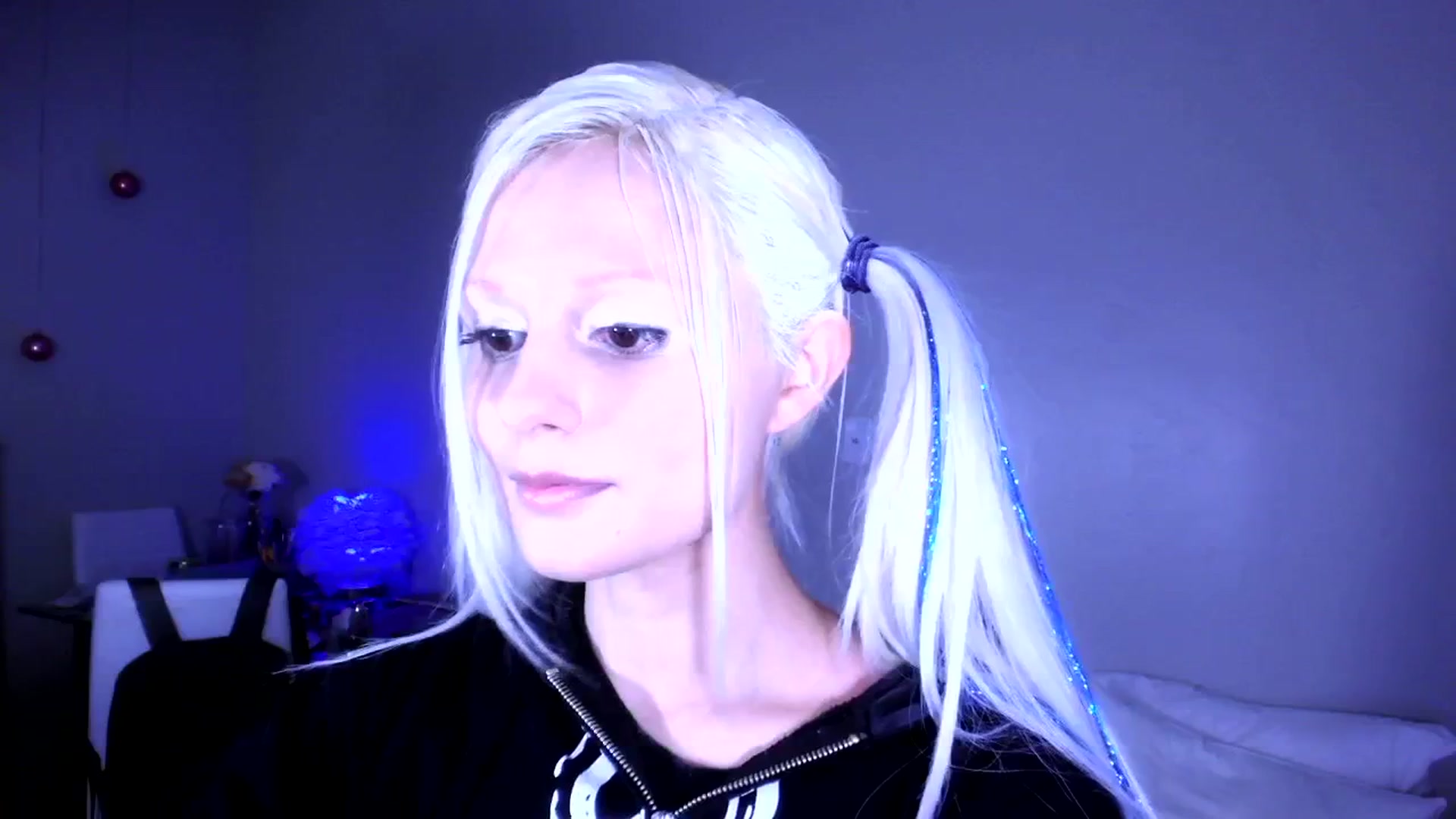 Gallery image thumbnail from Bambidoll00's myfreecams stream on, 02/02/2026, 02:23 image 16 of 20