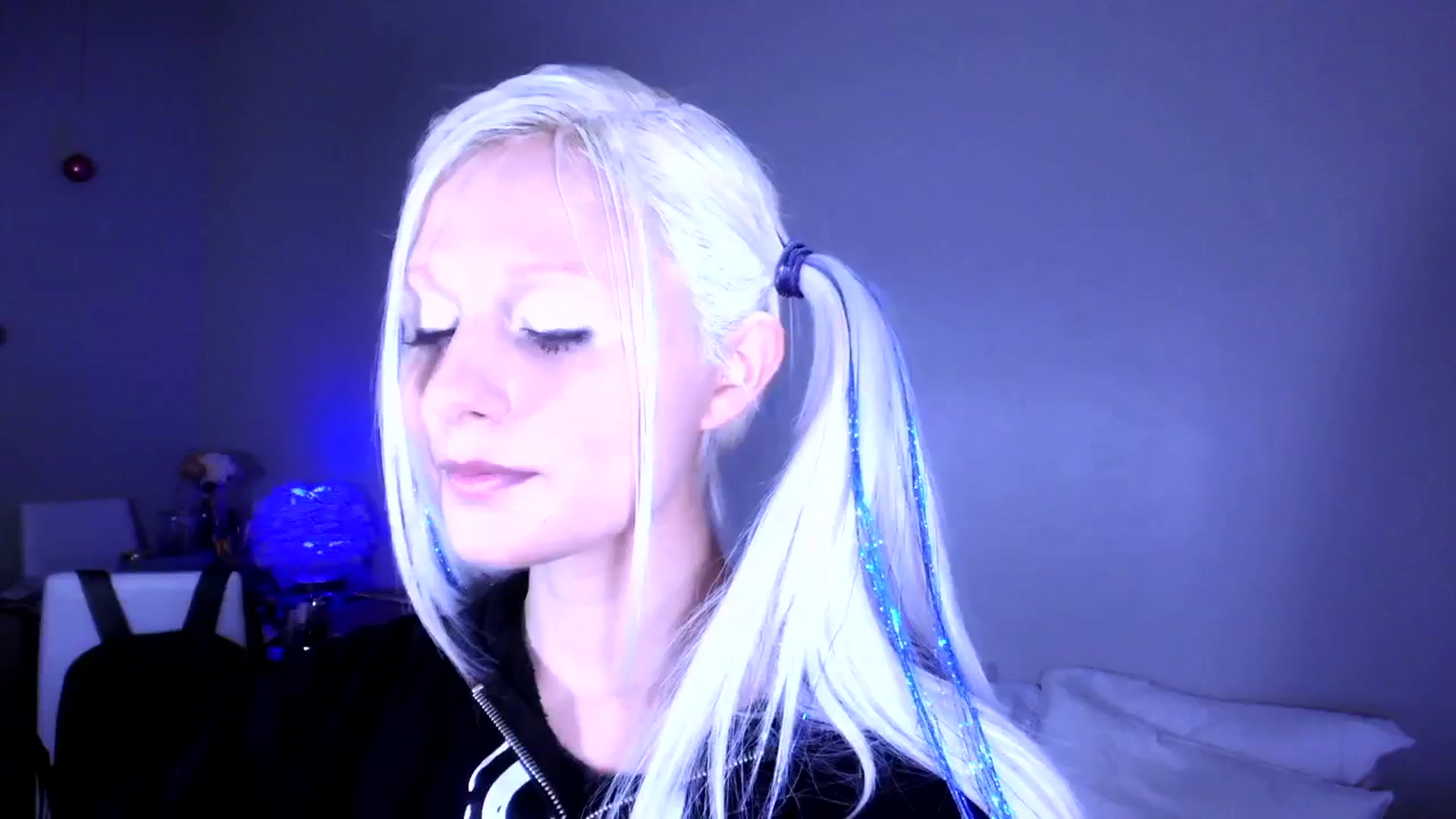 Gallery image thumbnail from Bambidoll00's myfreecams stream on, 02/02/2026, 03:16 image 14 of 20