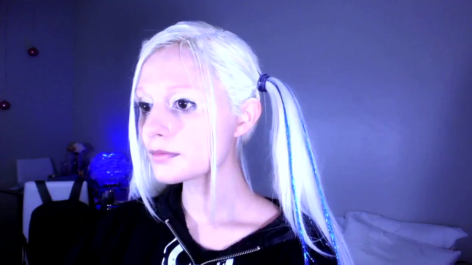 Gallery image thumbnail from Bambidoll00's myfreecams stream on, 02/02/2026, 03:16 image 18 of 20