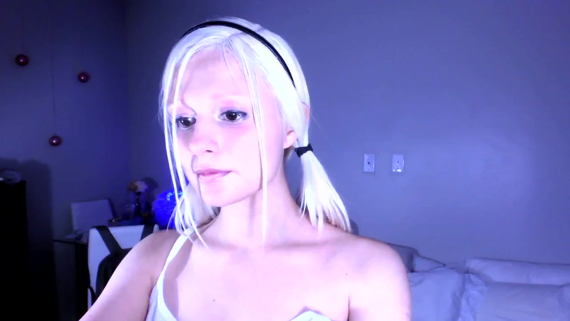Gallery image thumbnail from Bambidoll00's myfreecams stream on, 02/03/2026, 03:15 image 11 of 20