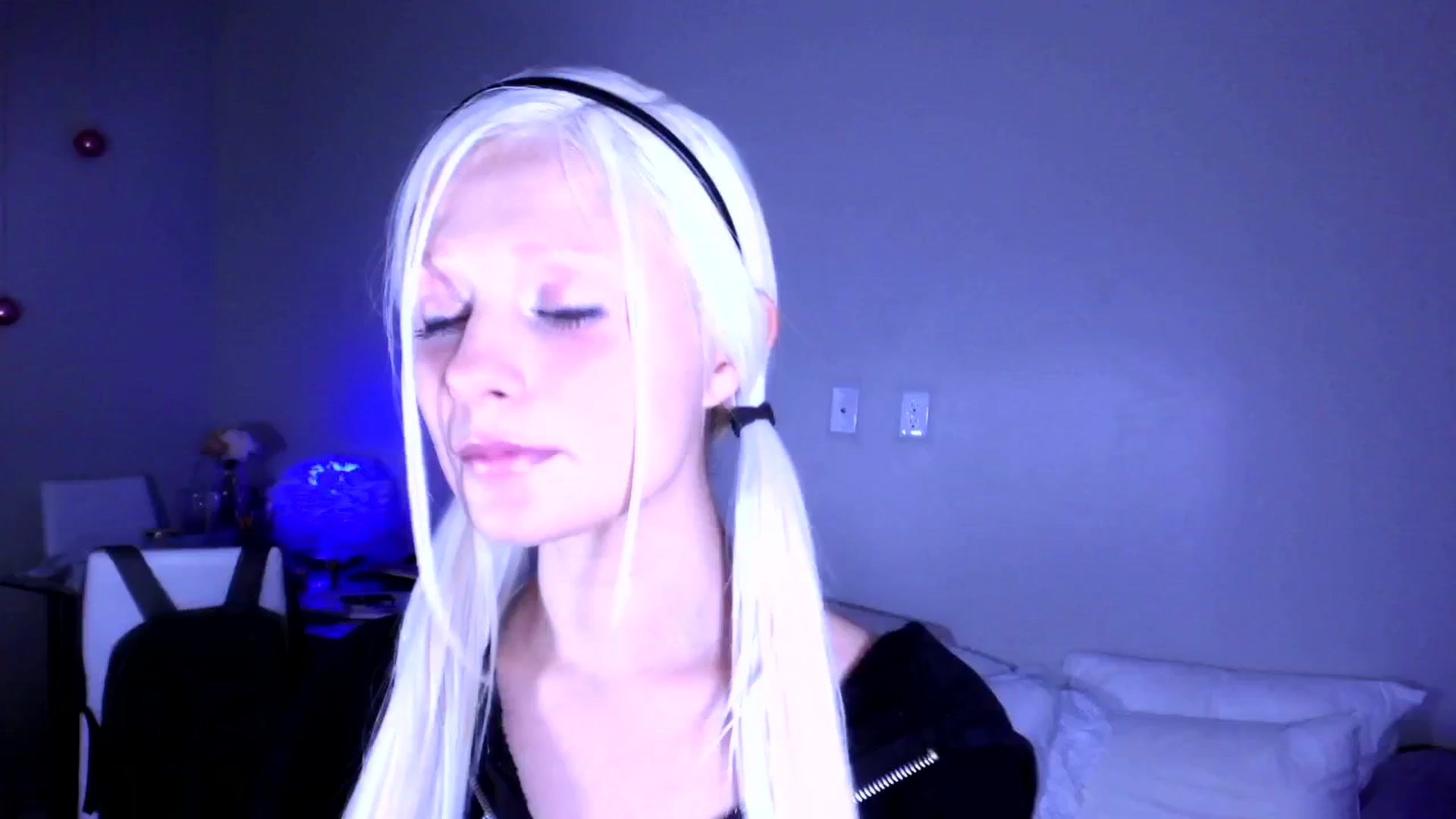 Gallery image thumbnail from Bambidoll00's myfreecams stream on, 02/03/2026, 03:15 image 1 of 20