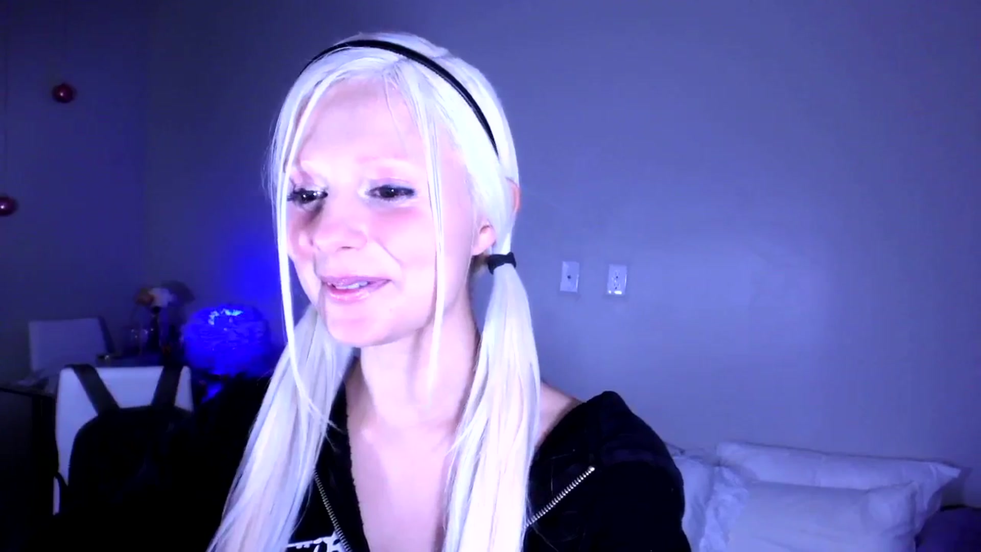 Gallery image thumbnail from Bambidoll00's myfreecams stream on, 02/03/2026, 03:15 image 3 of 20