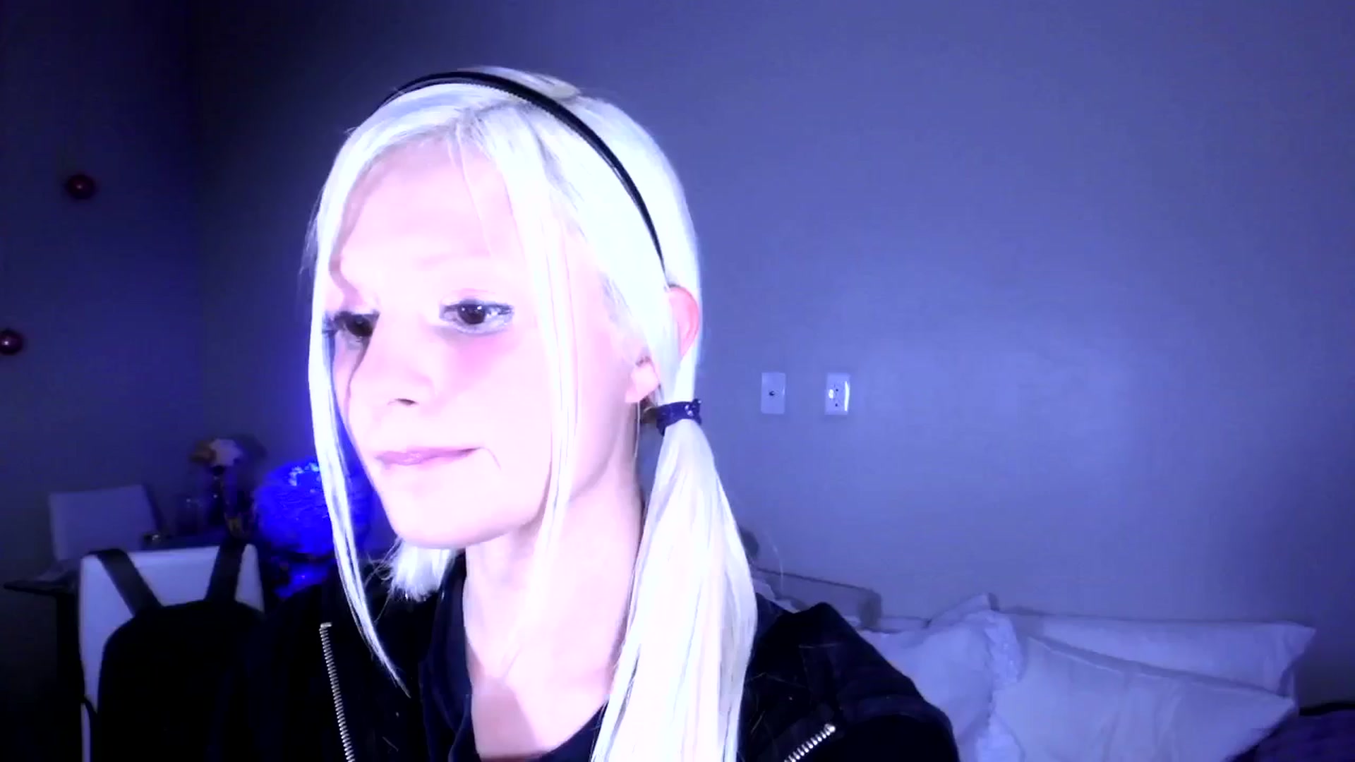 Gallery image thumbnail from Bambidoll00's myfreecams stream on, 02/04/2026, 24:25 image 5 of 20