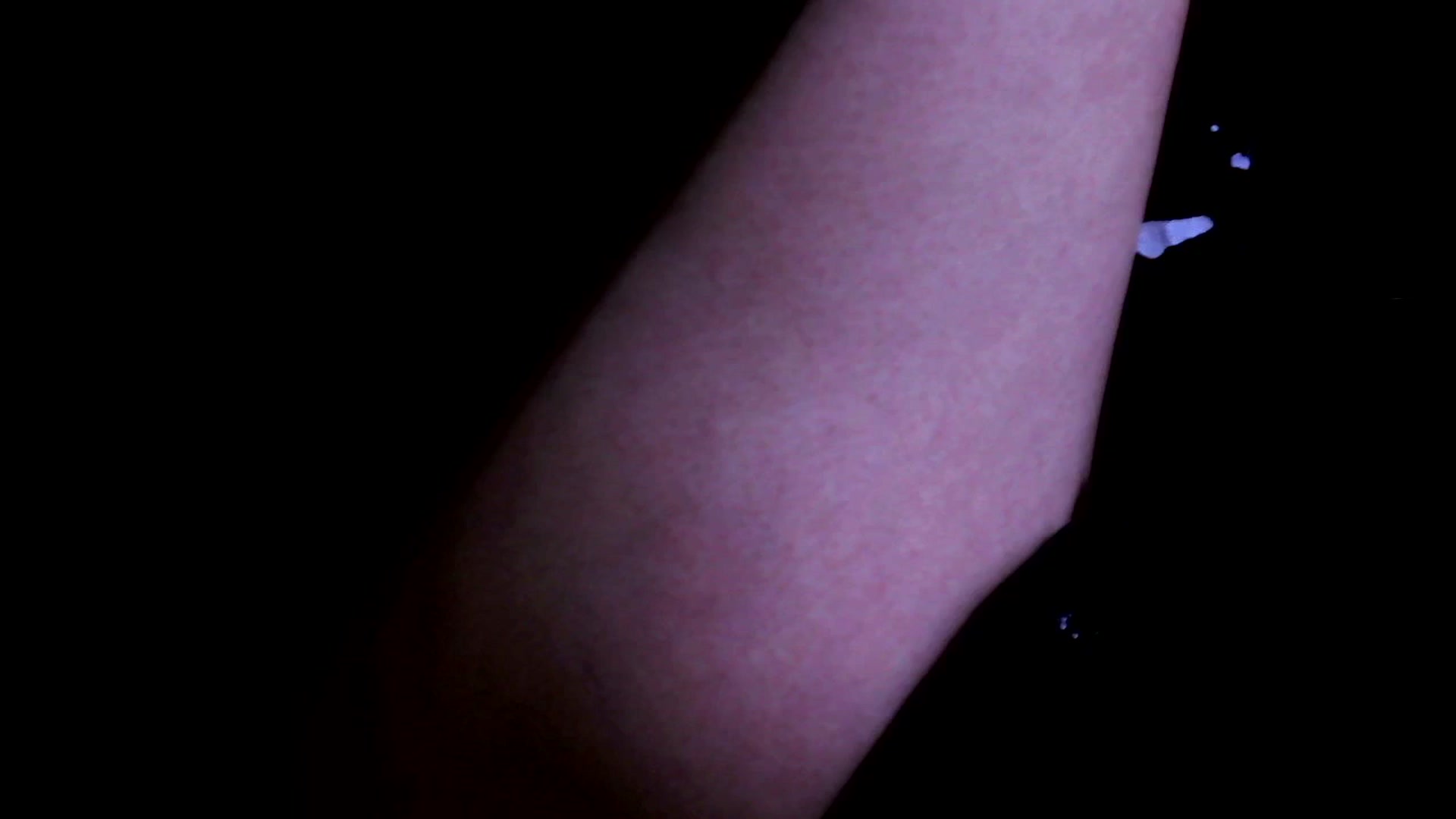 Gallery image thumbnail from Bambidoll00's myfreecams stream on, 04/15/2026, 24:41 image 17 of 20