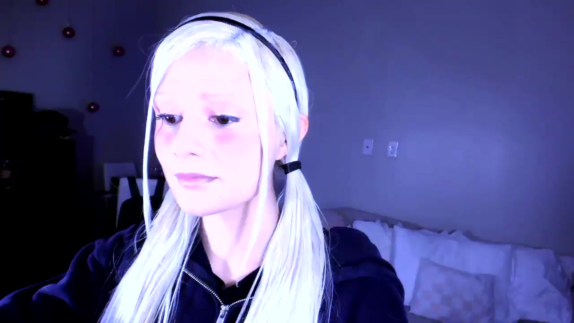 Gallery image thumbnail from Bambidoll00's myfreecams stream on, 04/23/2026, 01:20 image 4 of 20