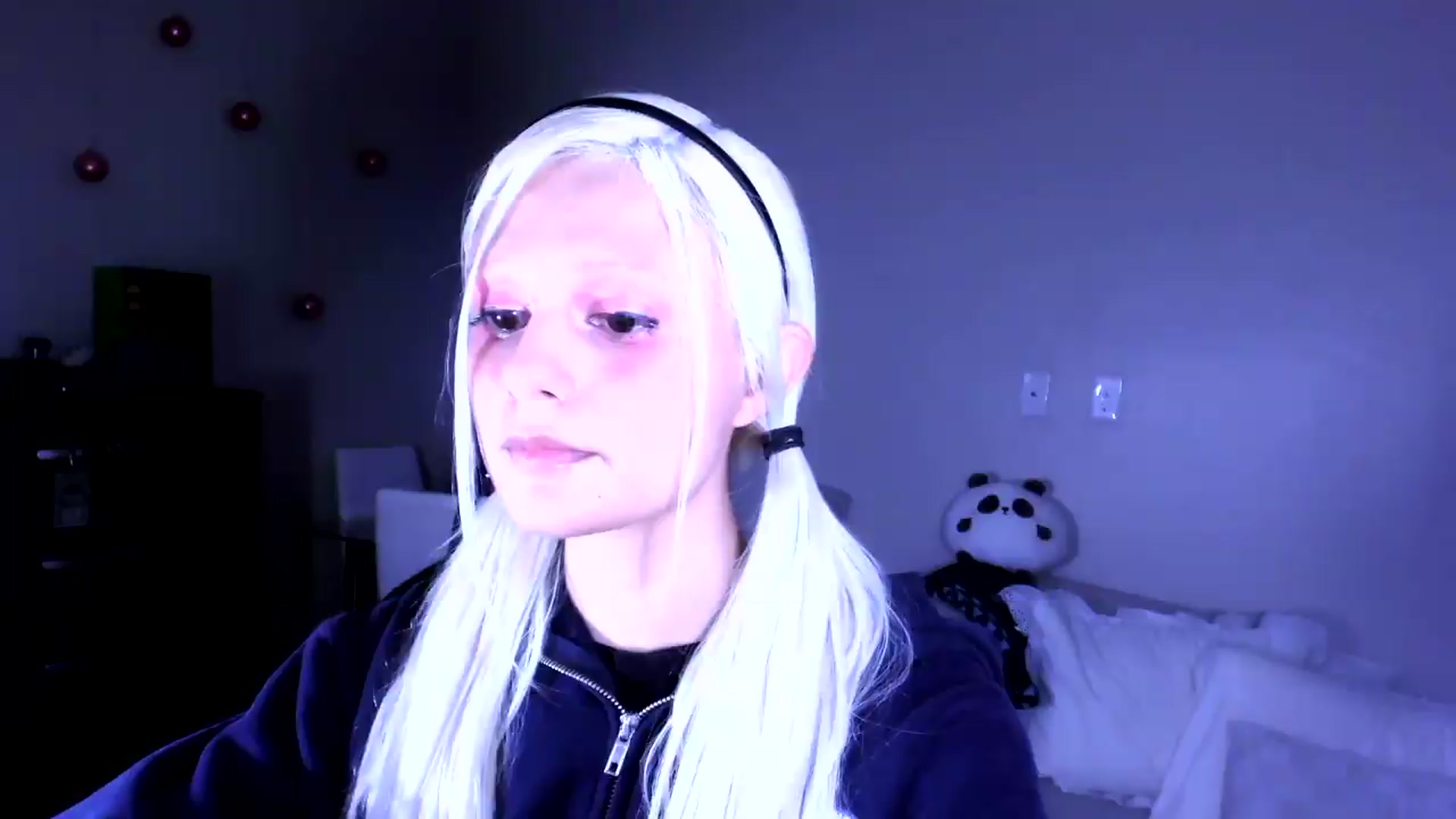 Gallery image thumbnail from Bambidoll00's myfreecams stream on, 05/19/2026, 01:52 image 18 of 20
