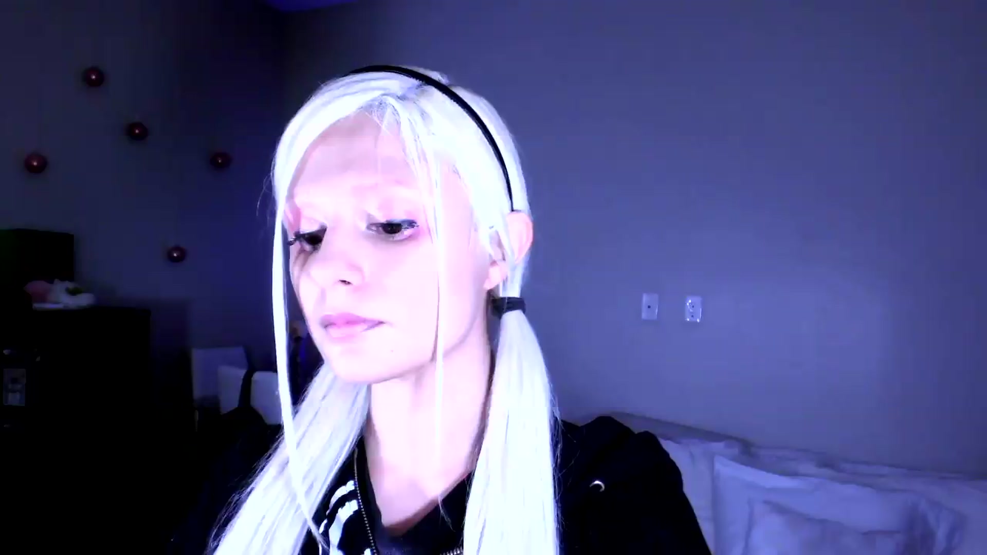 Gallery image thumbnail from Bambidoll00's myfreecams stream on, 06/23/2026, 22:21 image 3 of 20