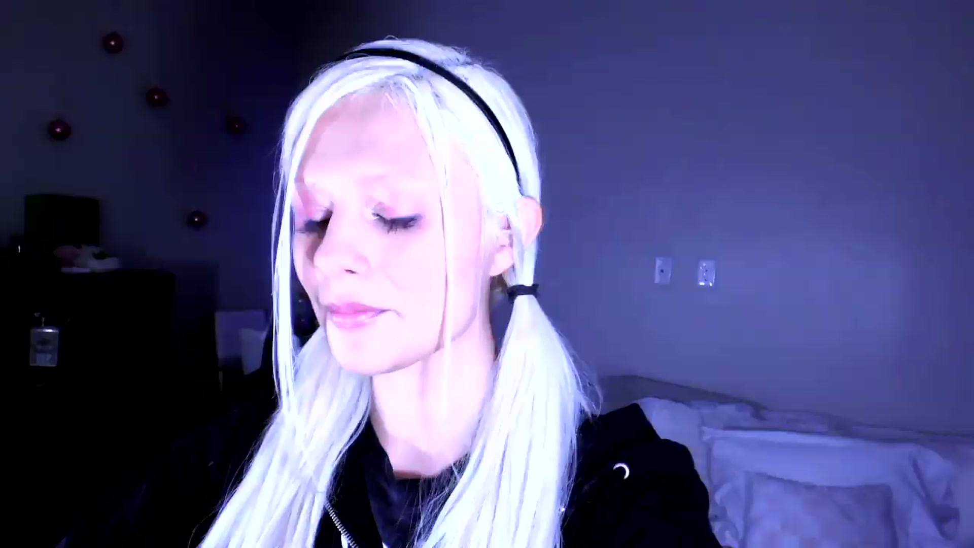 Gallery image thumbnail from Bambidoll00's myfreecams stream on, 06/24/2026, 02:21 image 11 of 20