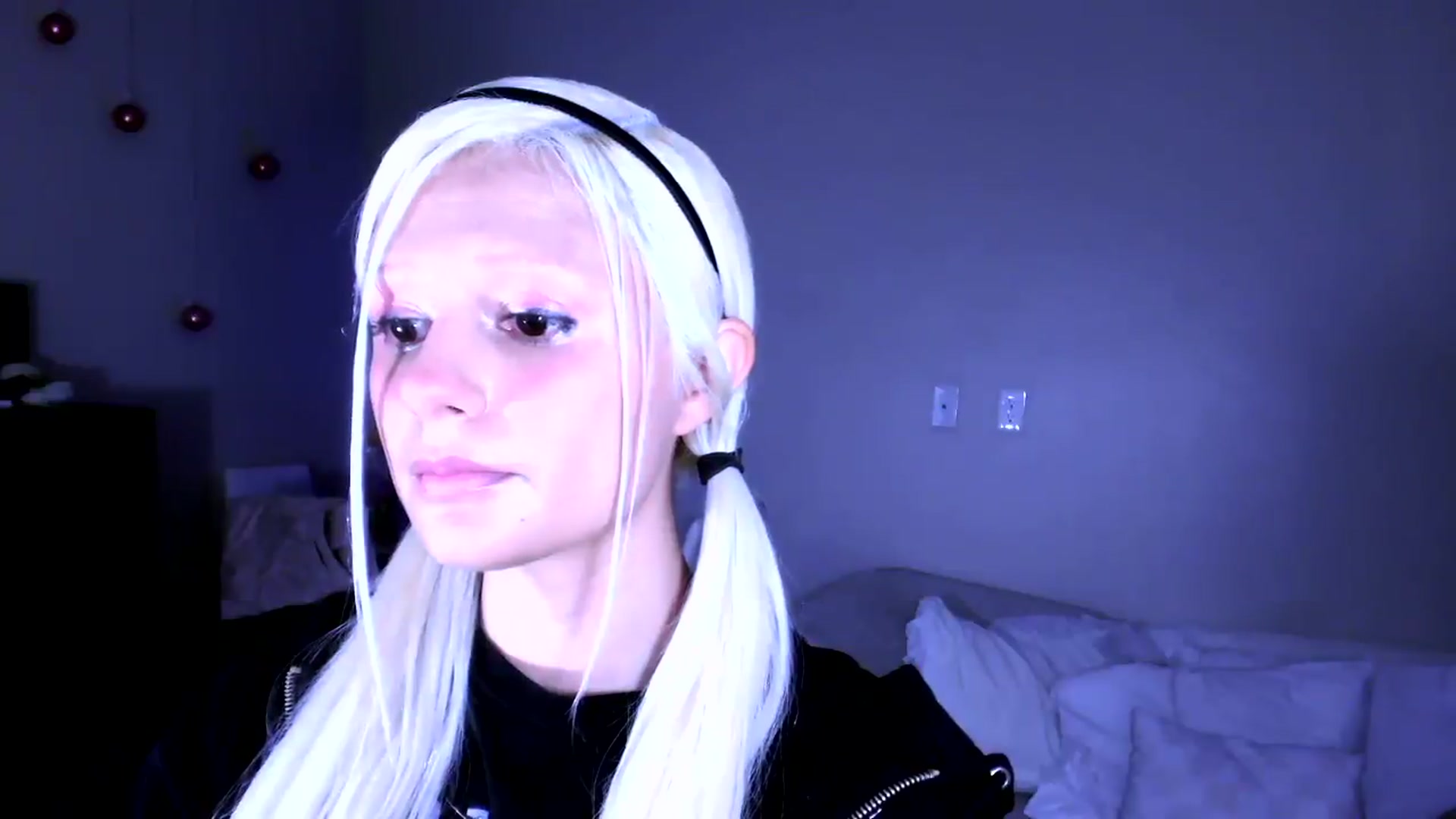 Gallery image thumbnail from Bambidoll00's myfreecams stream on, 07/06/2026, 24:01 image 2 of 20