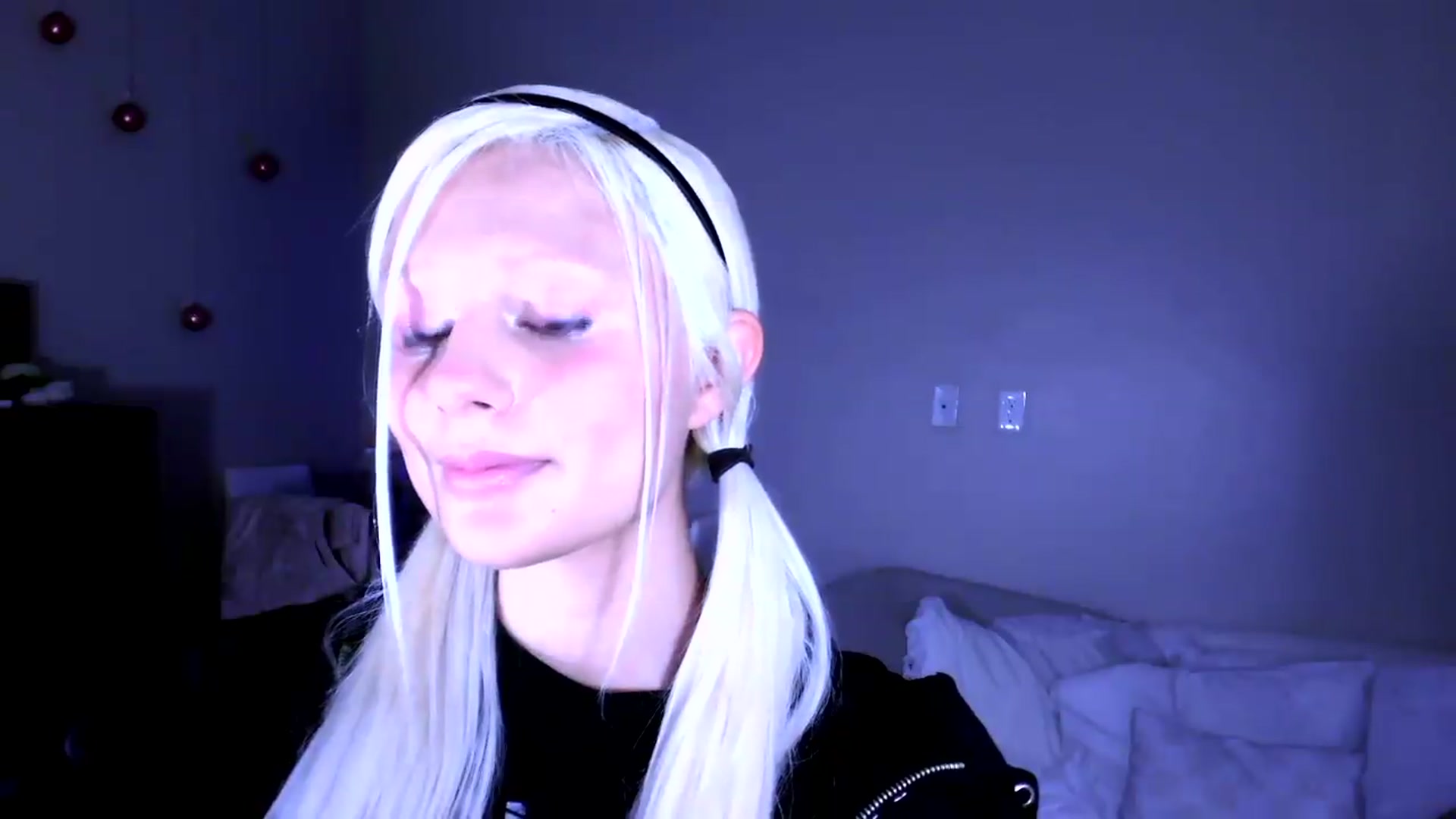 Gallery image thumbnail from Bambidoll00's myfreecams stream on, 07/06/2026, 24:01 image 7 of 20