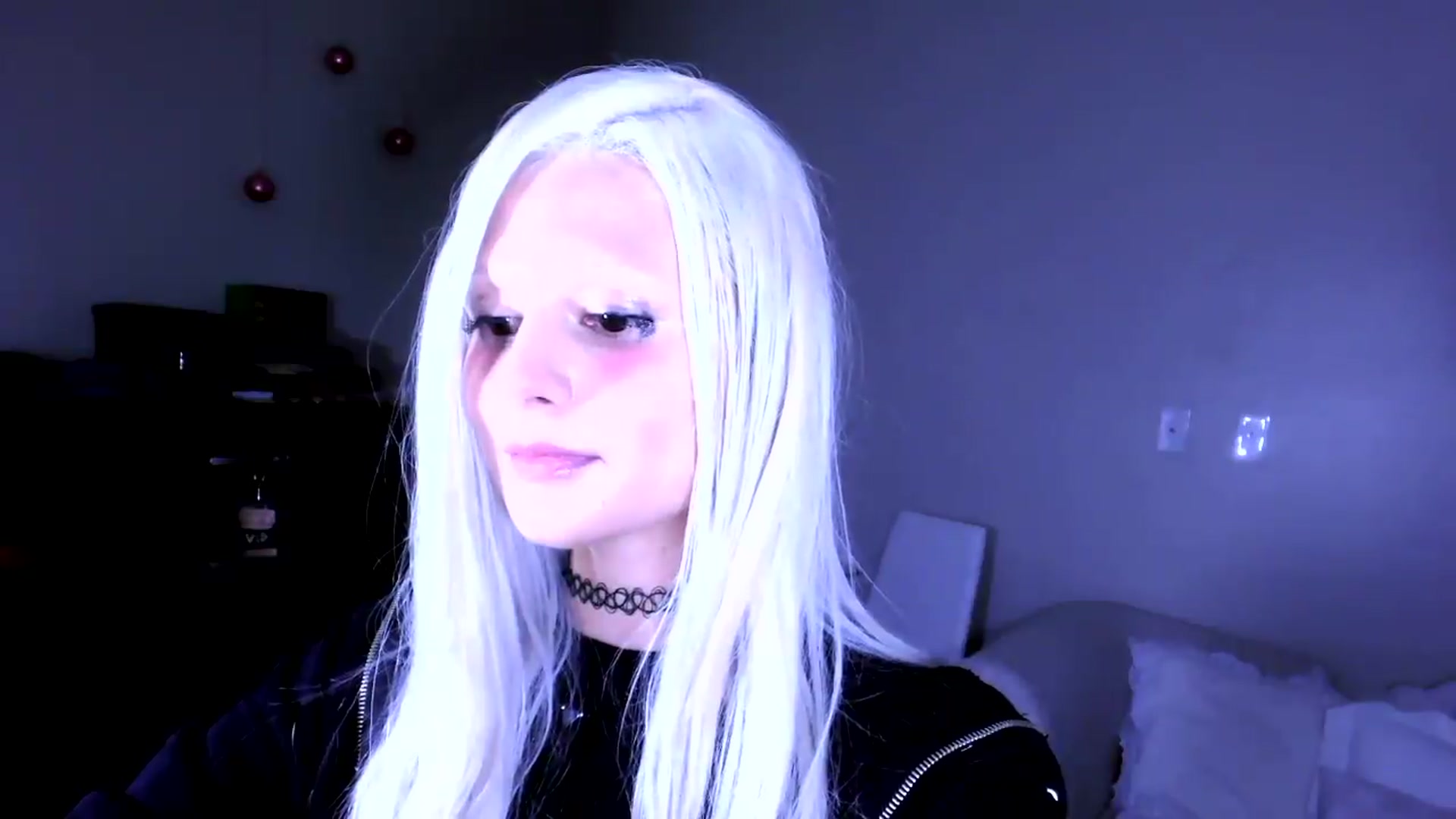 Gallery image thumbnail from Bambidoll00's myfreecams stream on, 08/25/2026, 08:33 image 19 of 20