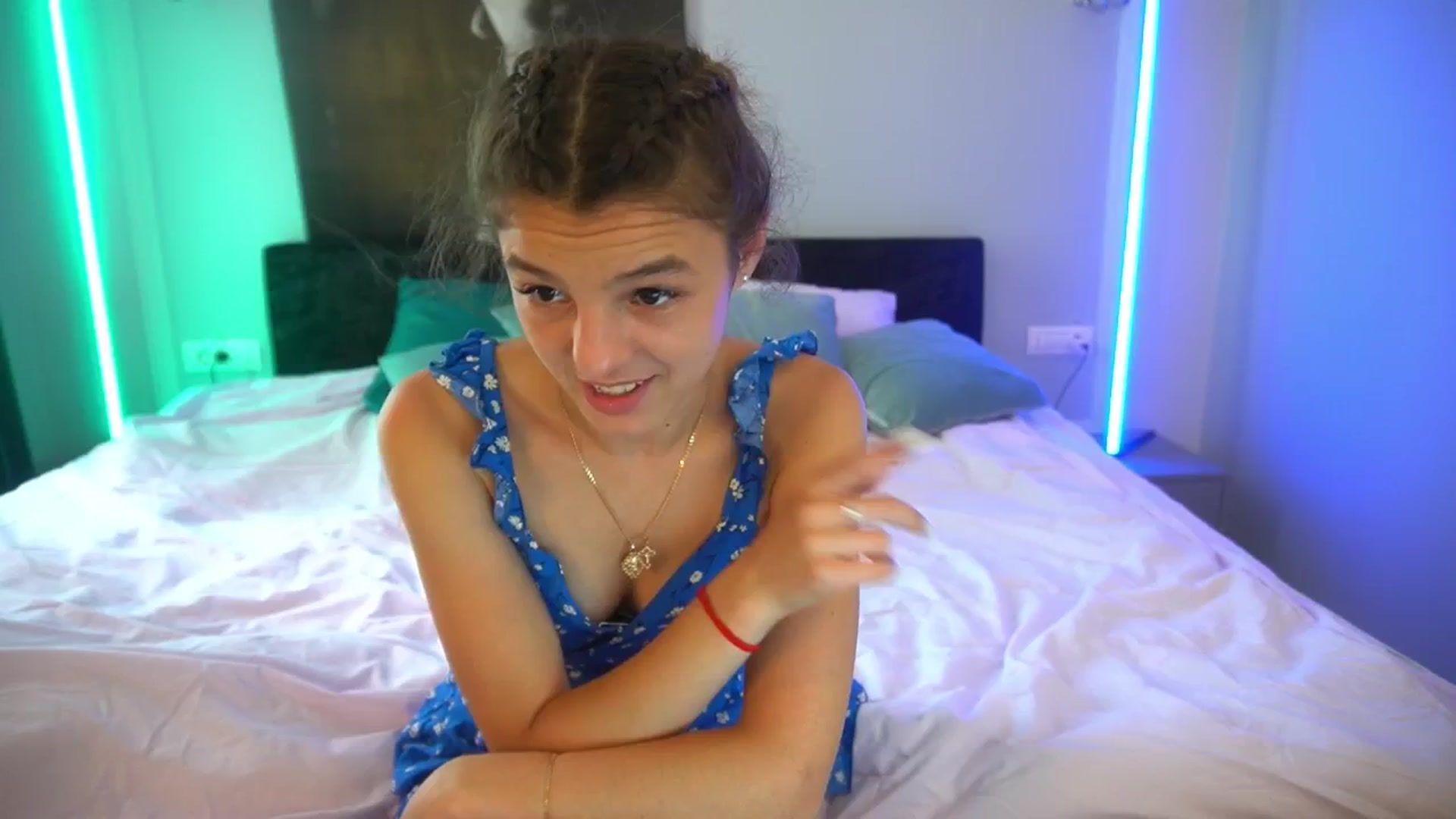 Gallery image thumbnail from BambieAnn's myfreecams stream on, 07/30/2025, 10:01 image 11 of 20
