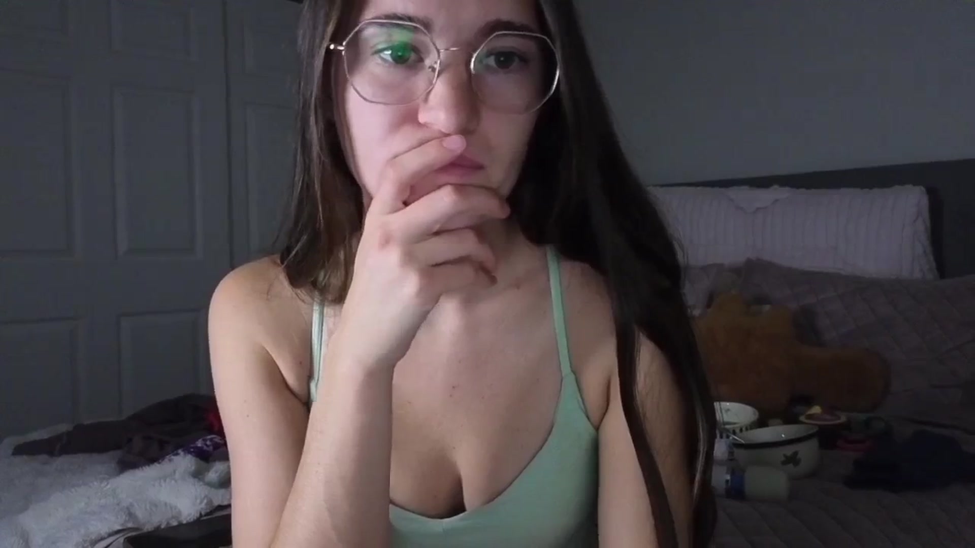 Gallery image thumbnail from Bambifarrina's myfreecams stream on, 02/27/2026, 01:33 image 17 of 20