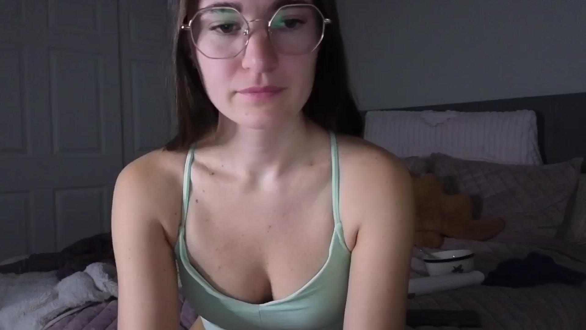 Gallery image thumbnail from Bambifarrina's myfreecams stream on, 02/27/2026, 01:33 image 2 of 20
