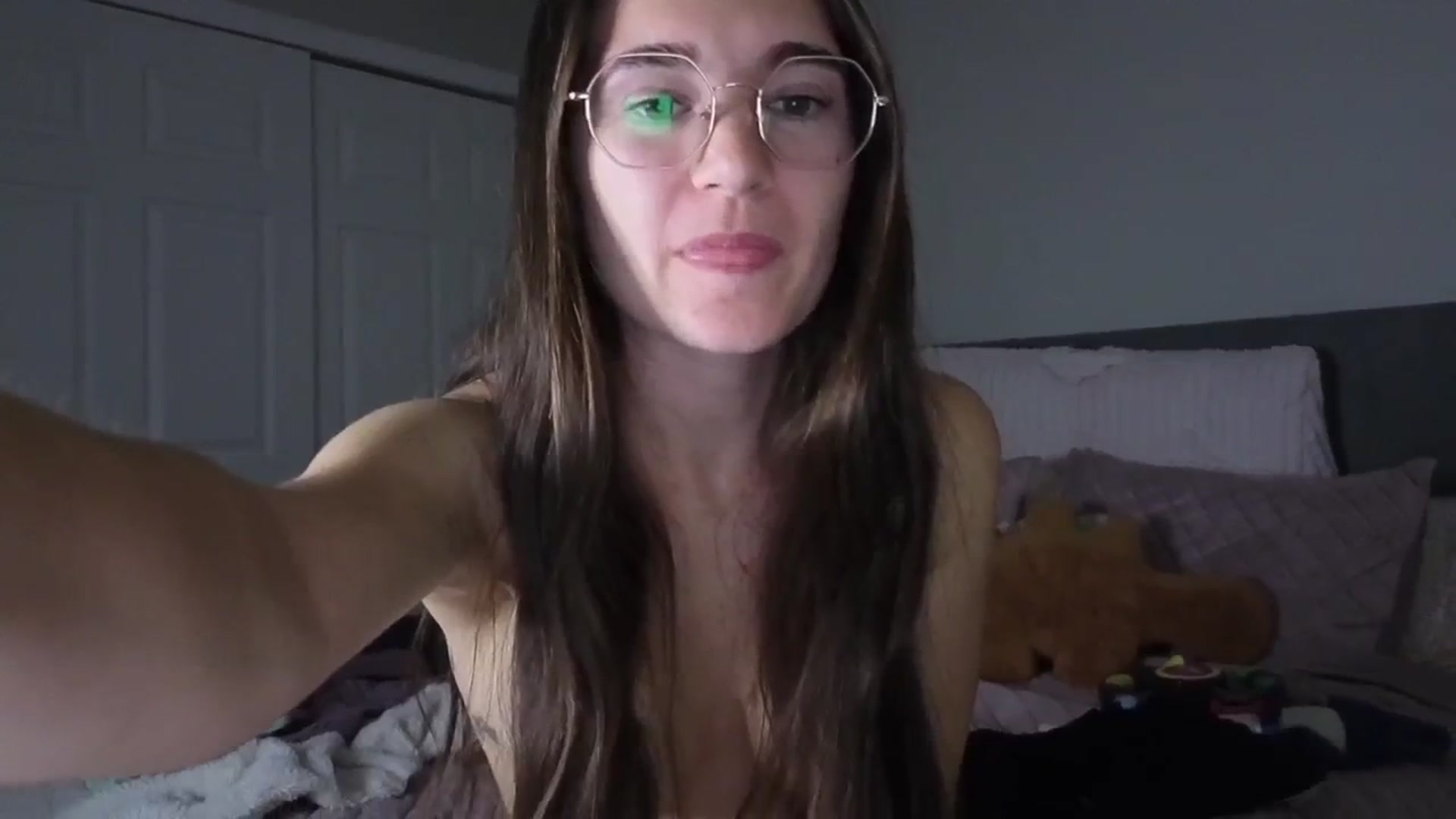 Gallery image thumbnail from Bambifarrina's myfreecams stream on, 02/27/2026, 02:36 image 9 of 20