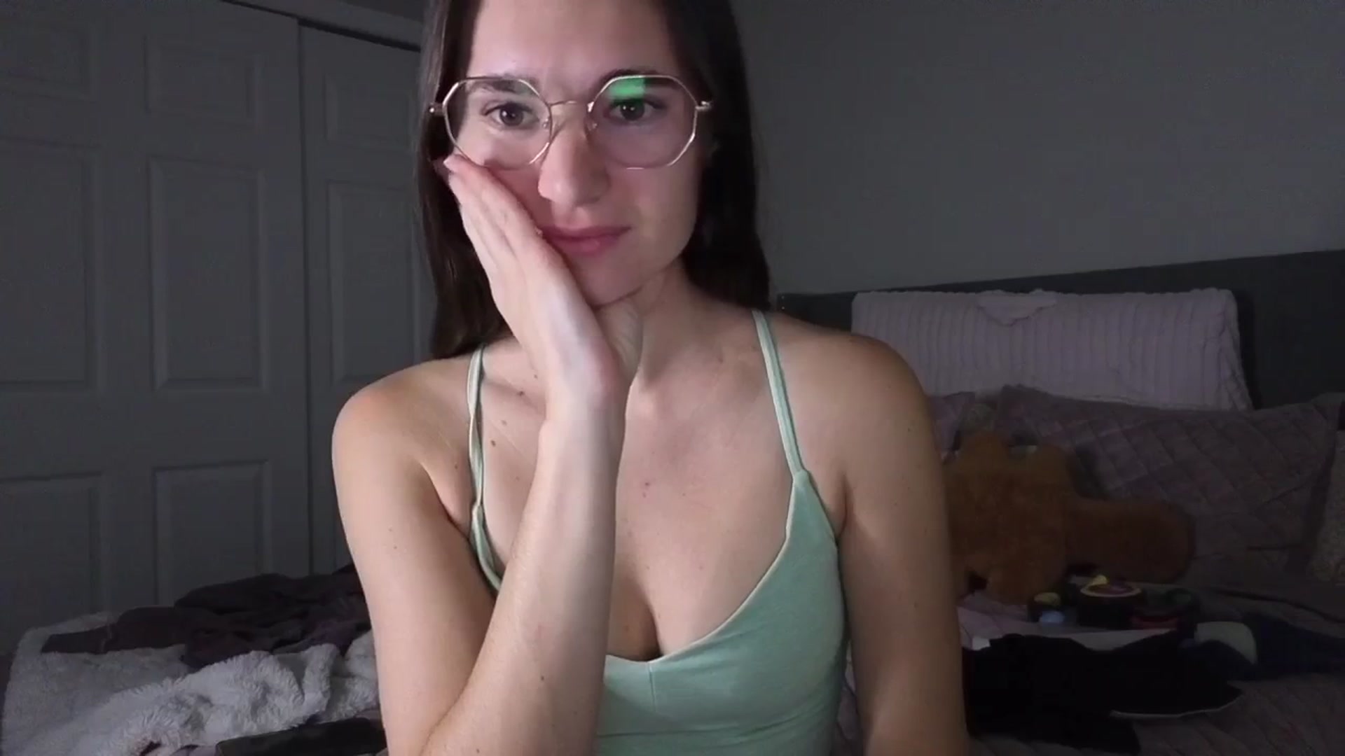 Gallery image thumbnail from Bambifarrina's myfreecams stream on, 02/27/2026, 02:36 image 19 of 20