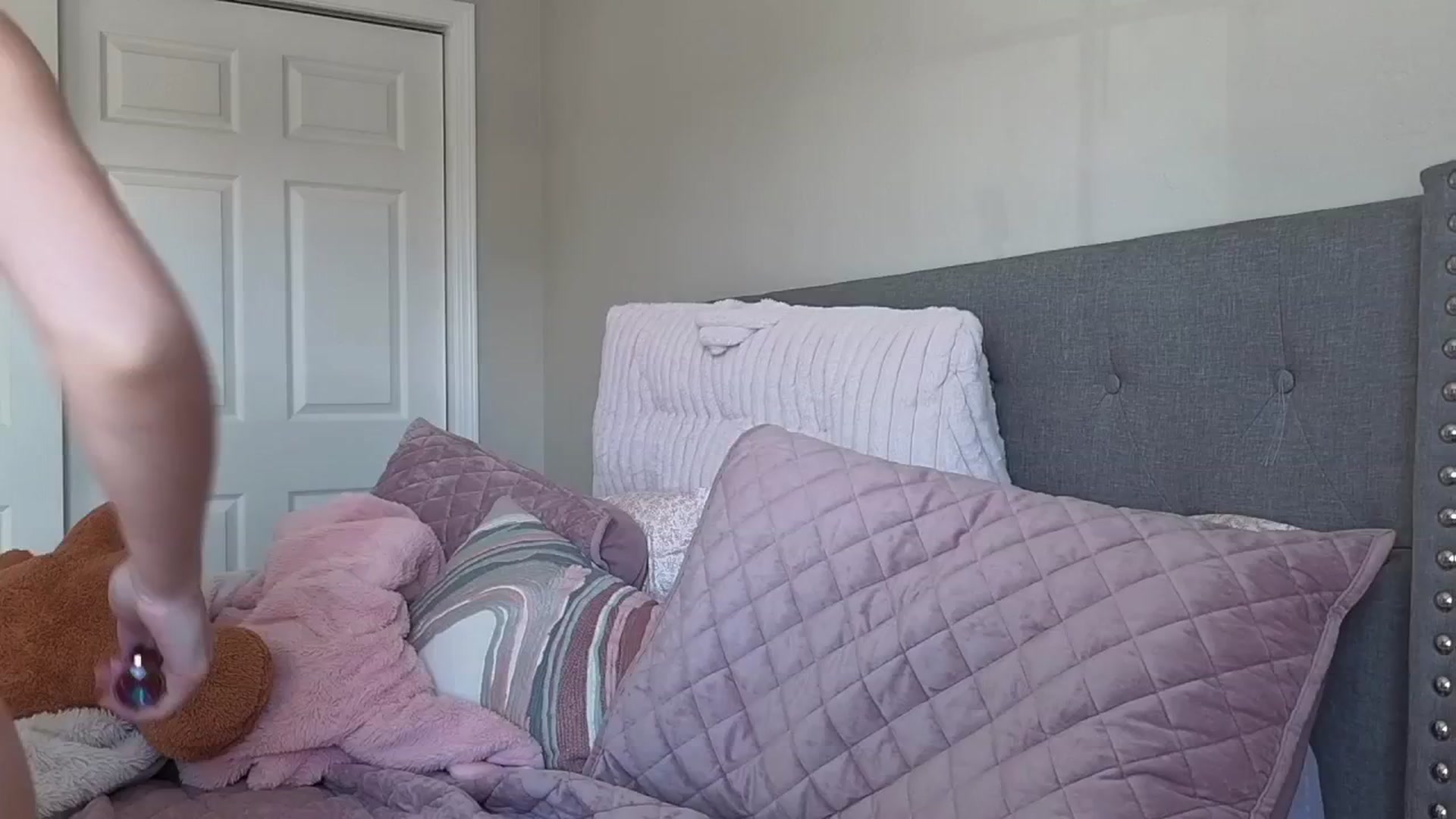 Gallery image thumbnail from Bambifarrina's myfreecams stream on, 03/01/2026, 16:33 image 3 of 20