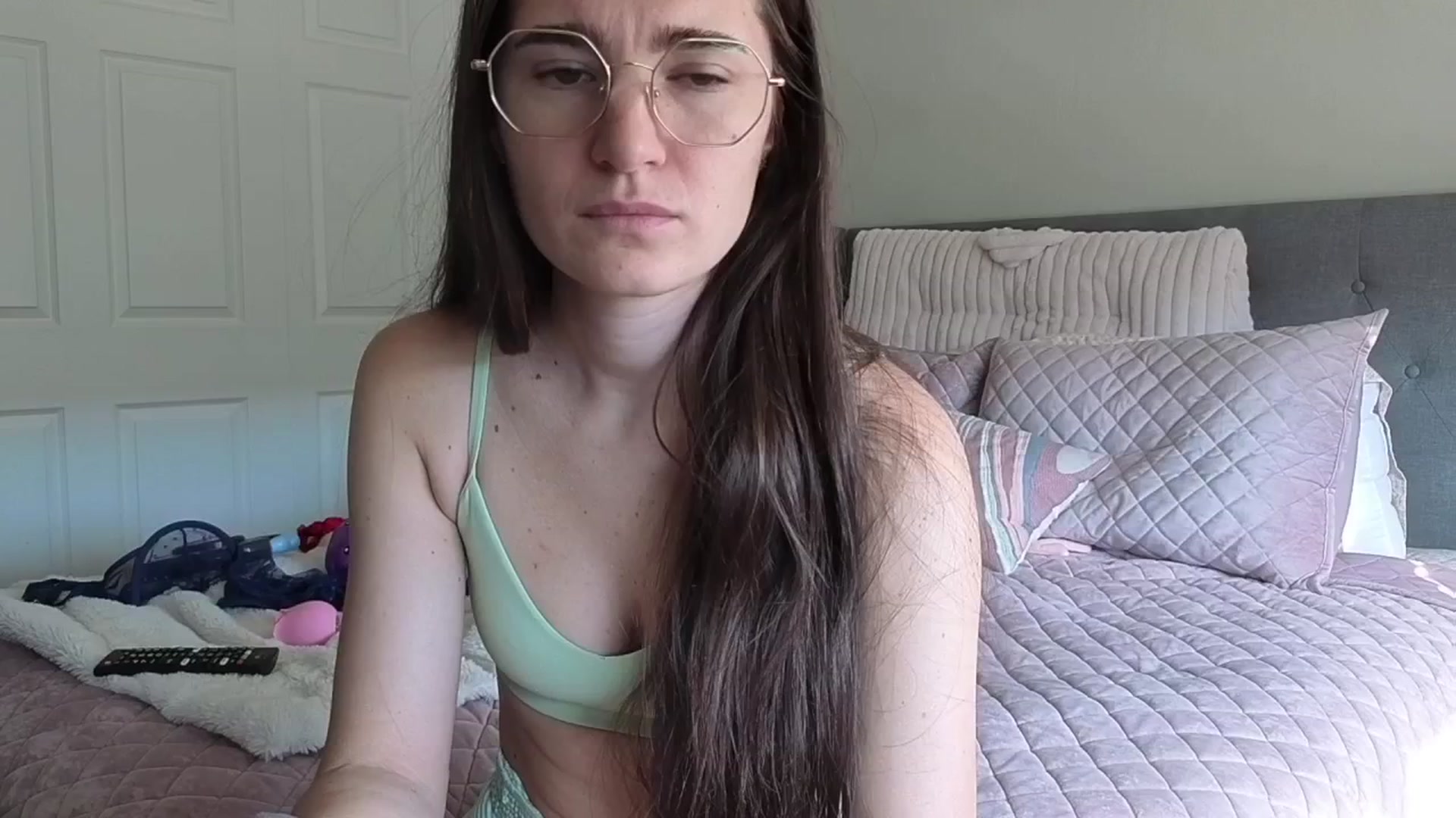 Gallery image thumbnail from Bambifarrina's myfreecams stream on, 03/02/2026, 20:49 image 2 of 20