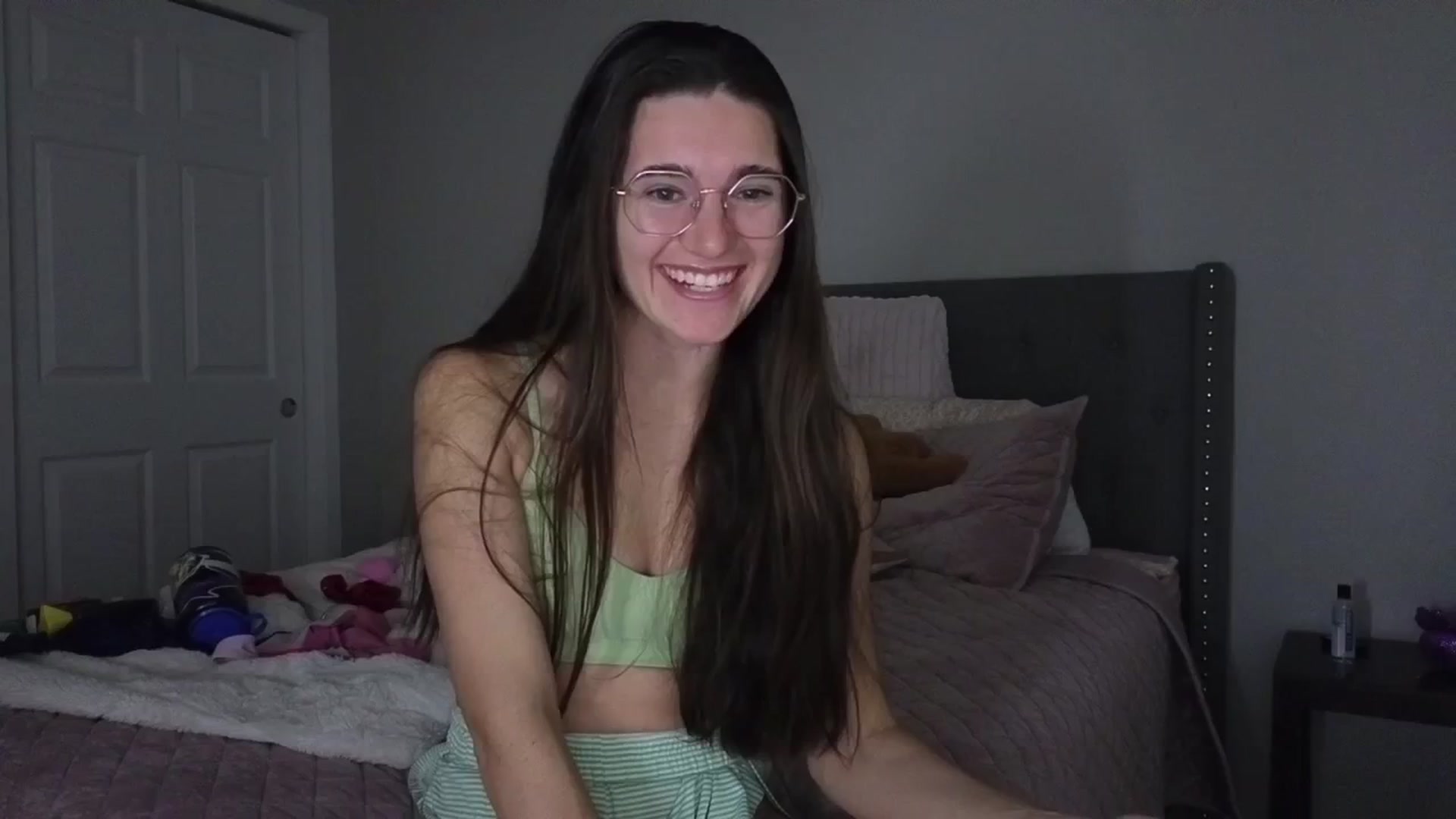 Gallery image thumbnail from Bambifarrina's myfreecams stream on, 03/03/2026, 01:57 image 10 of 20