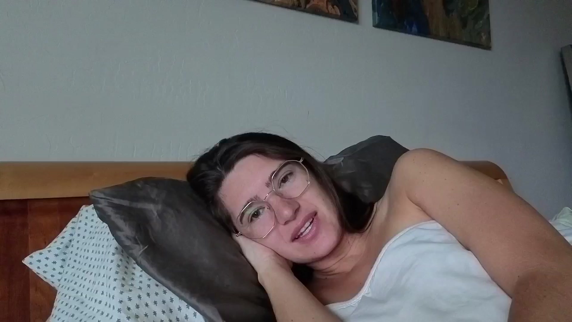 Gallery image thumbnail from Bambifarrina's myfreecams stream on, 04/29/2026, 12:28 image 9 of 20