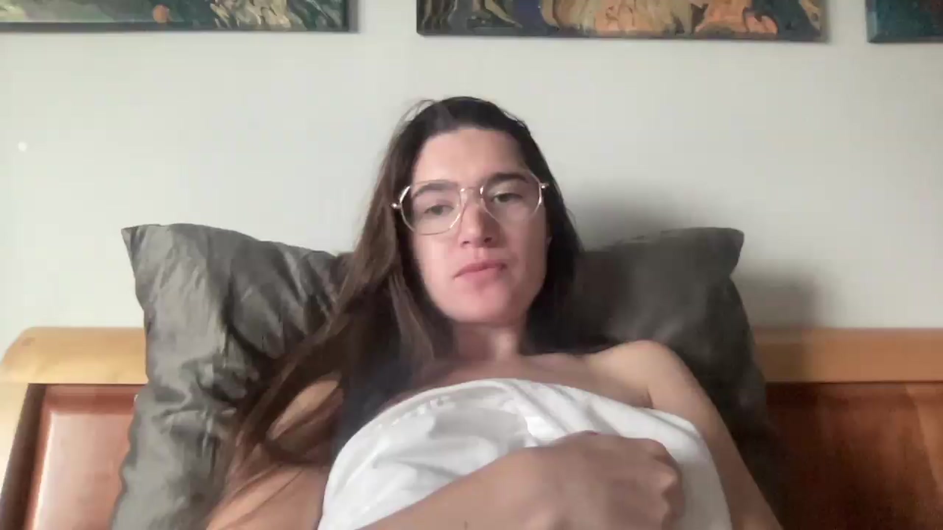 Gallery image thumbnail from Bambifarrina's myfreecams stream on, 05/12/2026, 16:19 image 4 of 20
