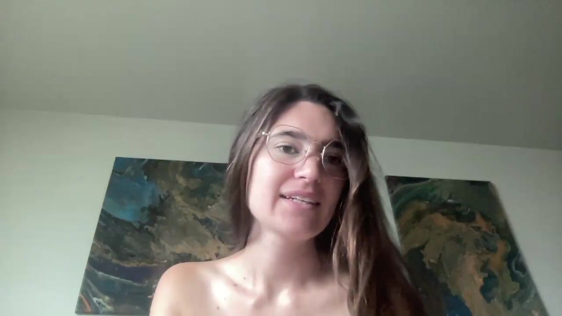 Gallery image thumbnail from Bambifarrina's myfreecams stream on, 05/12/2026, 16:19 image 19 of 20