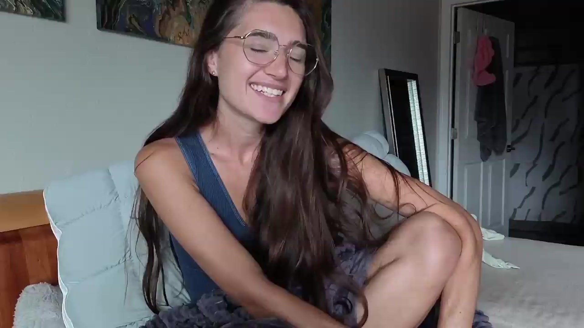 Gallery image thumbnail from Bambifarrina's myfreecams stream on, 08/01/2026, 22:45 image 13 of 20