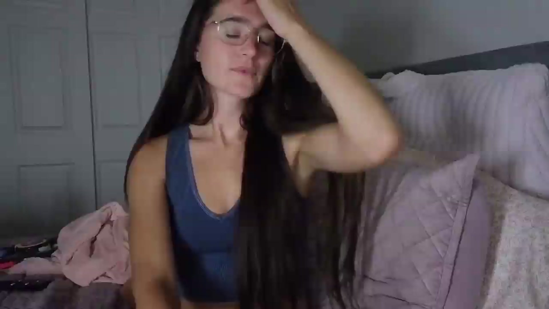 Gallery image thumbnail from Bambifarrina's myfreecams stream on, 09/09/2026, 02:49 image 6 of 20