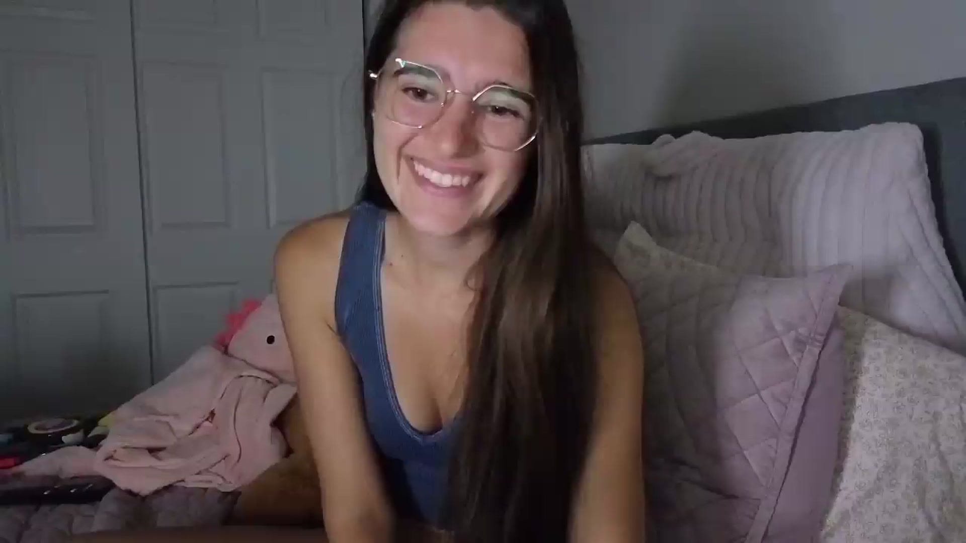 Gallery image thumbnail from Bambifarrina's myfreecams stream on, 09/09/2026, 02:49 image 10 of 20