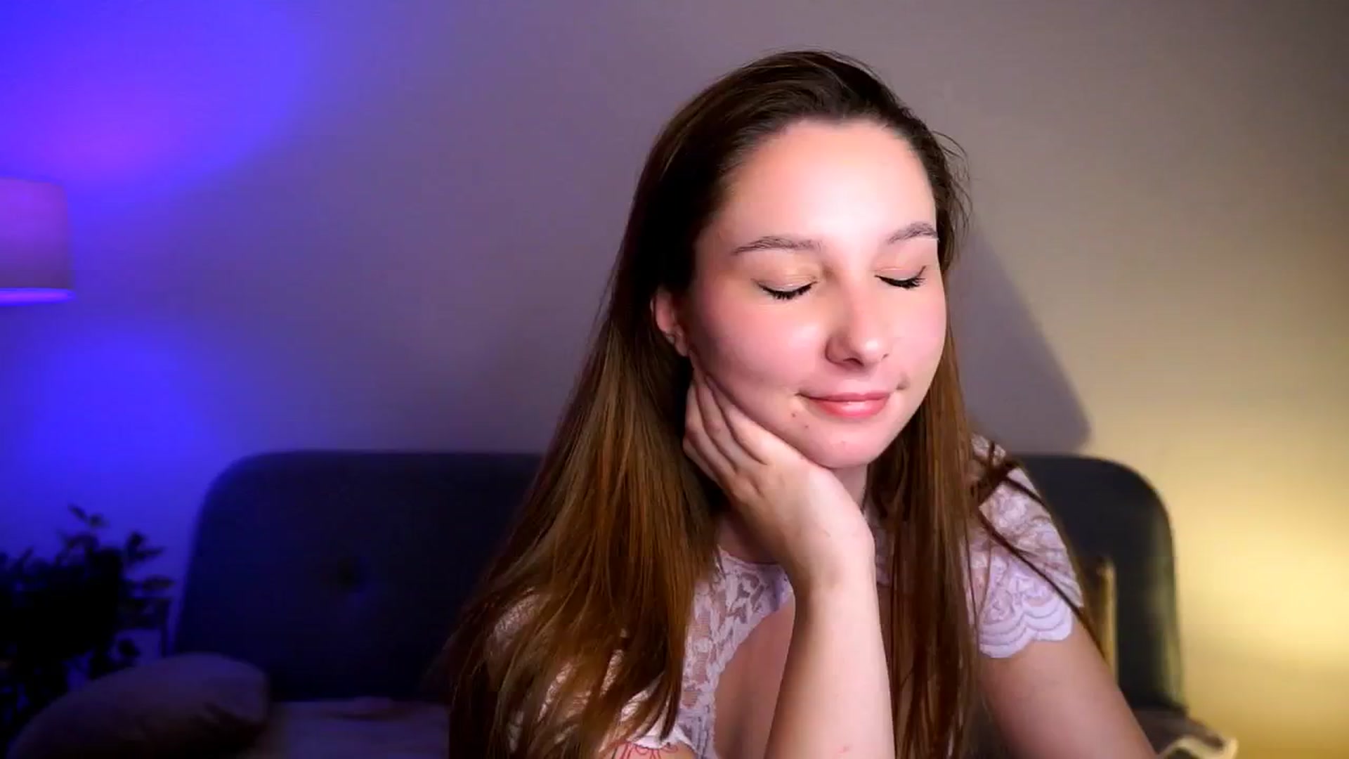 Gallery image thumbnail from BambiiQueen's myfreecams stream on, 02/21/2026, 19:25 image 9 of 20