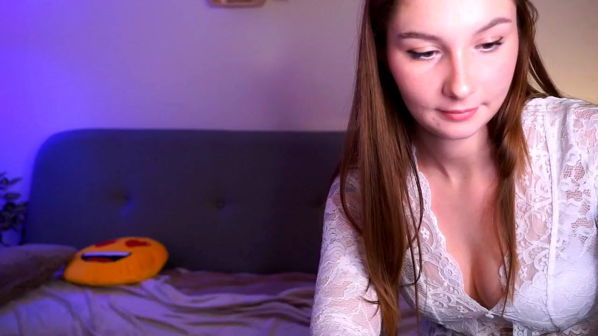 Gallery image thumbnail from BambiiQueen's myfreecams stream on, 02/22/2026, 18:54 image 16 of 20