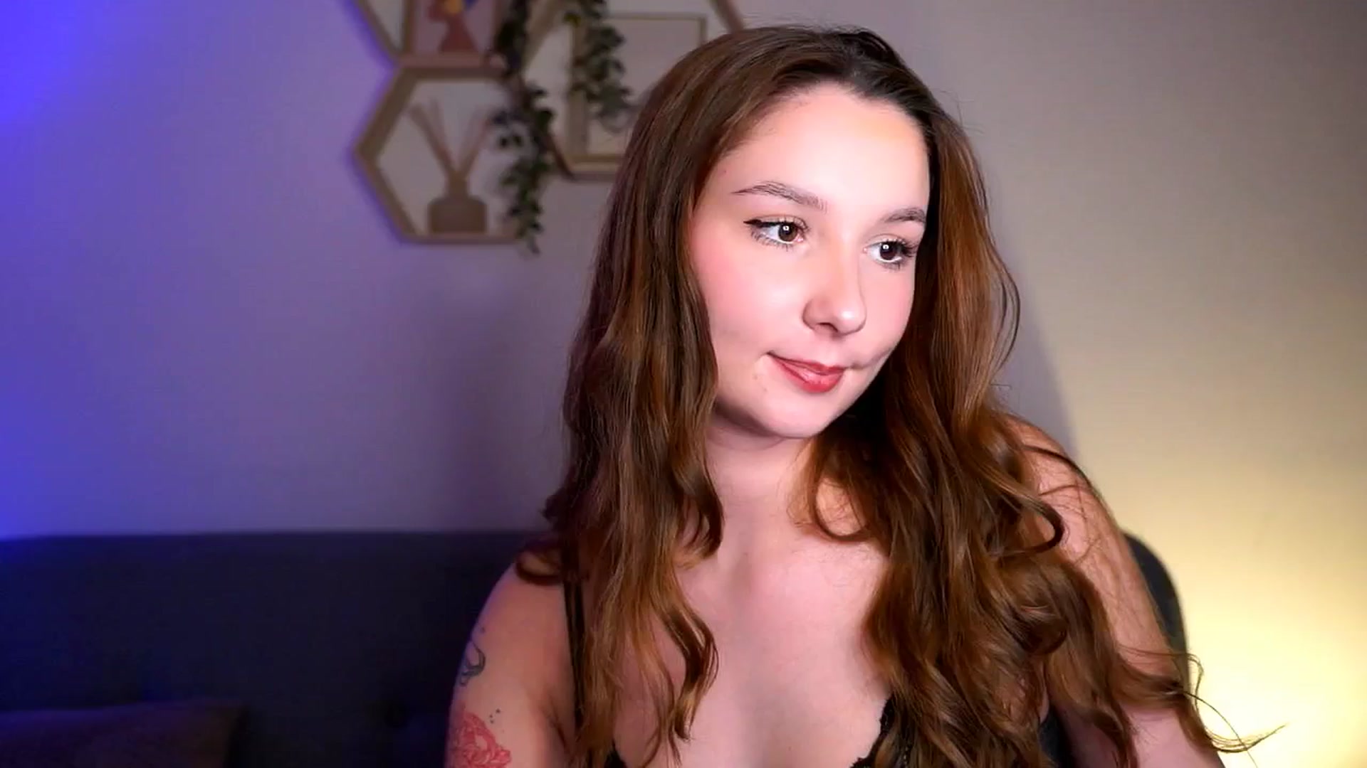 Gallery image thumbnail from BambiiQueen's myfreecams stream on, 02/28/2026, 15:34 image 10 of 20