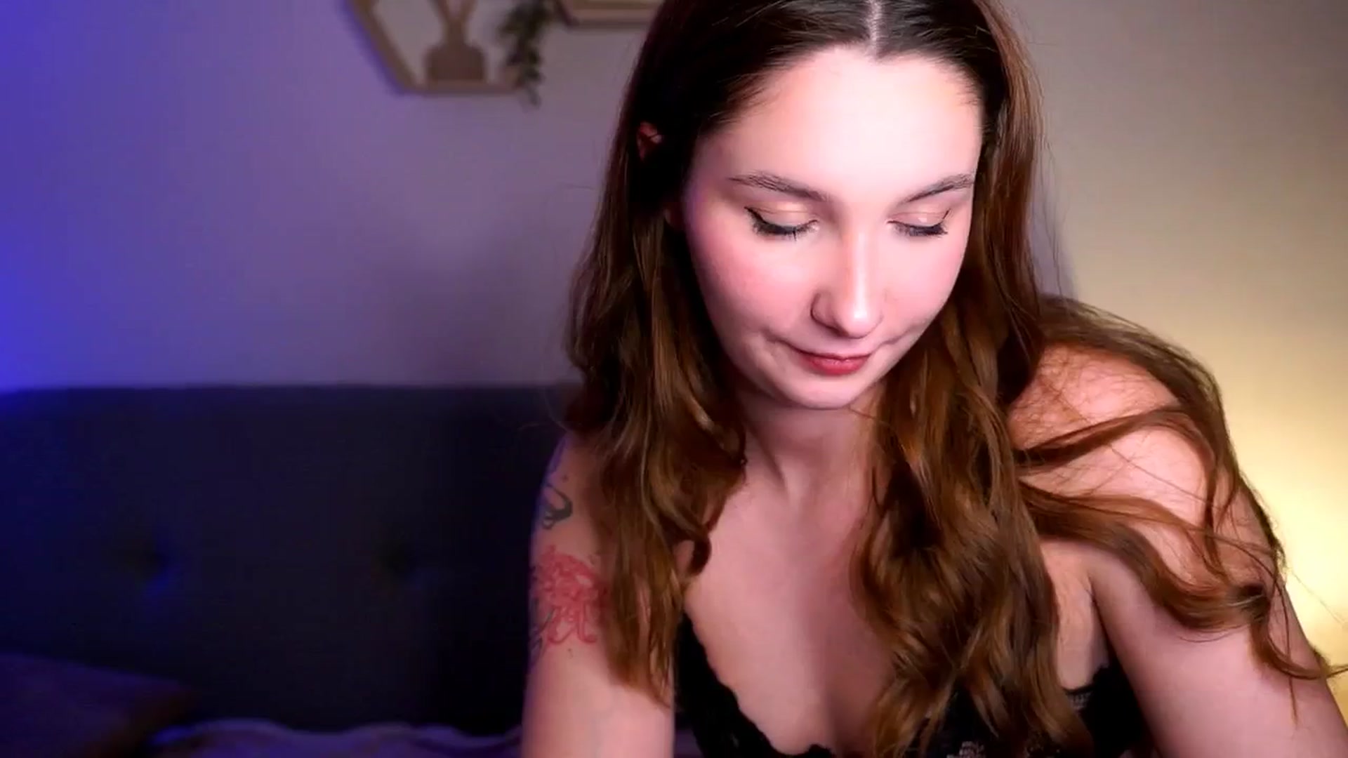 Gallery image thumbnail from BambiiQueen's myfreecams stream on, 02/28/2026, 17:35 image 13 of 20