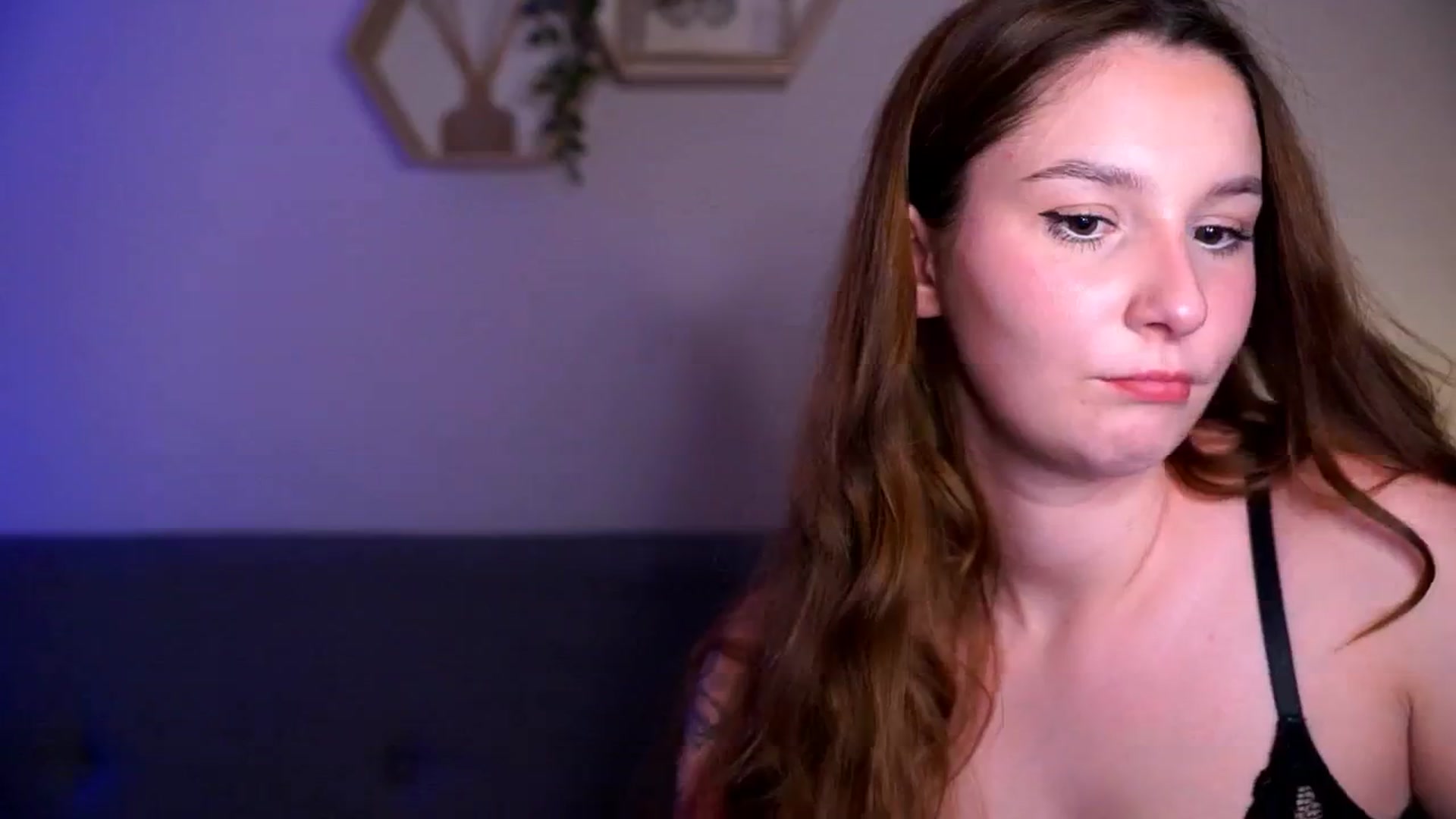 Gallery image thumbnail from BambiiQueen's myfreecams stream on, 02/28/2026, 17:35 image 19 of 20