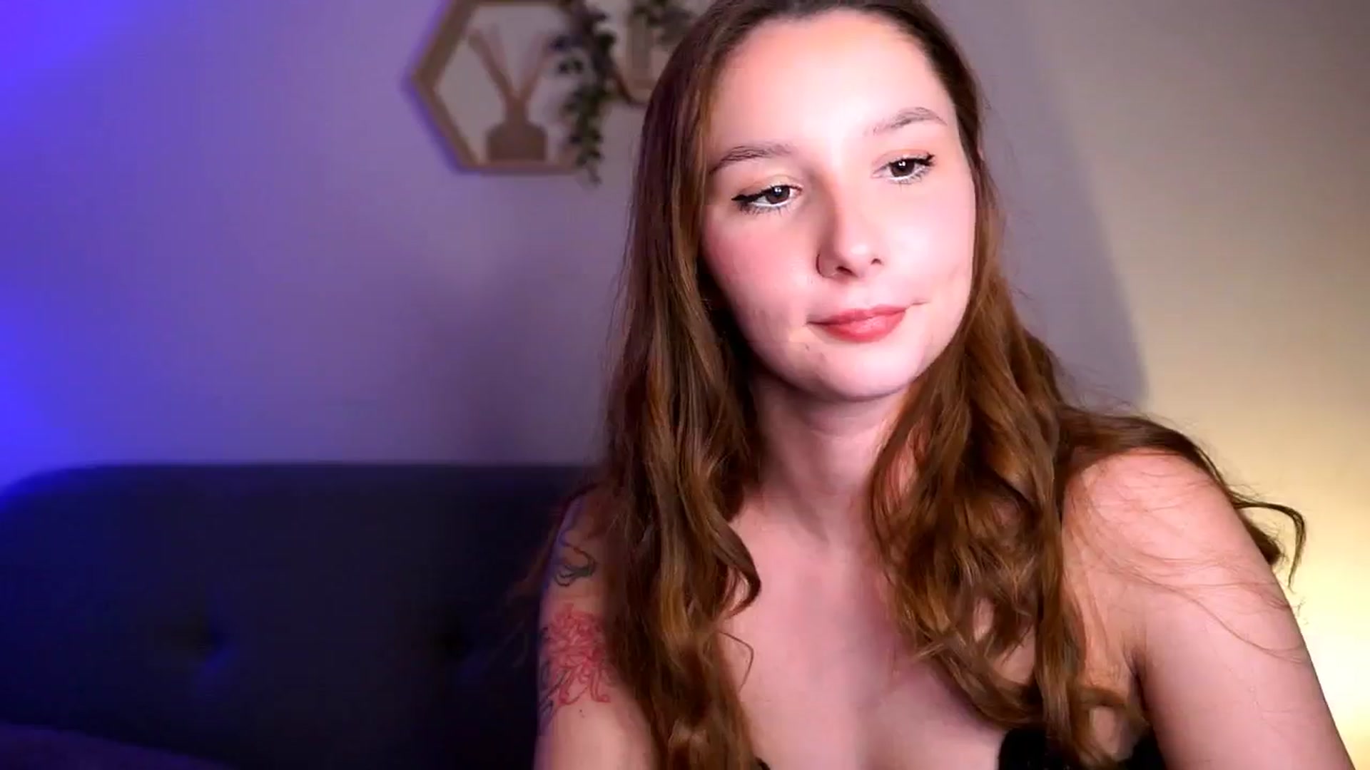 Gallery image thumbnail from BambiiQueen's myfreecams stream on, 02/28/2026, 17:35 image 11 of 20