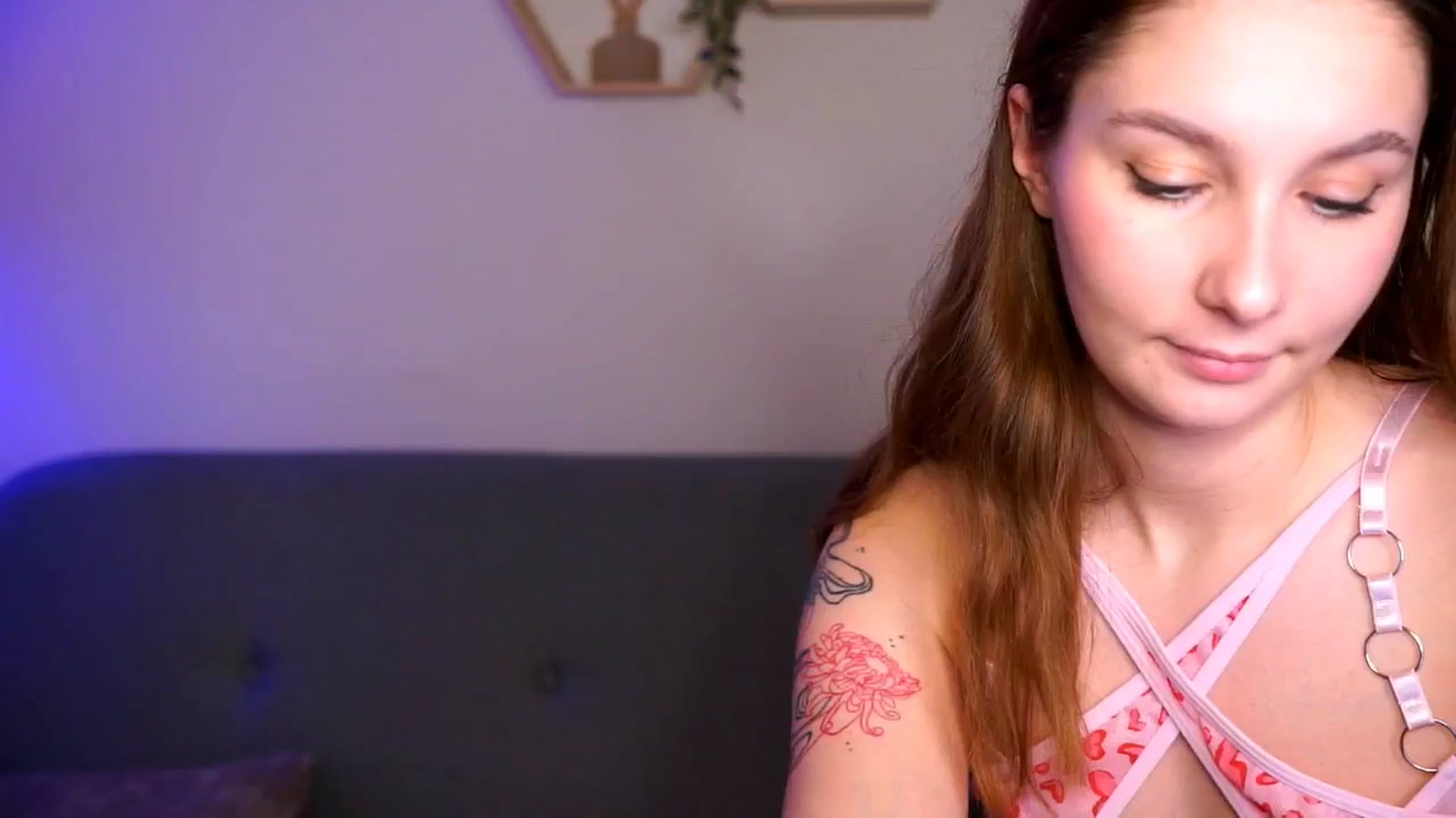 Gallery image thumbnail from BambiiQueen's myfreecams stream on, 03/01/2026, 14:59 image 18 of 20