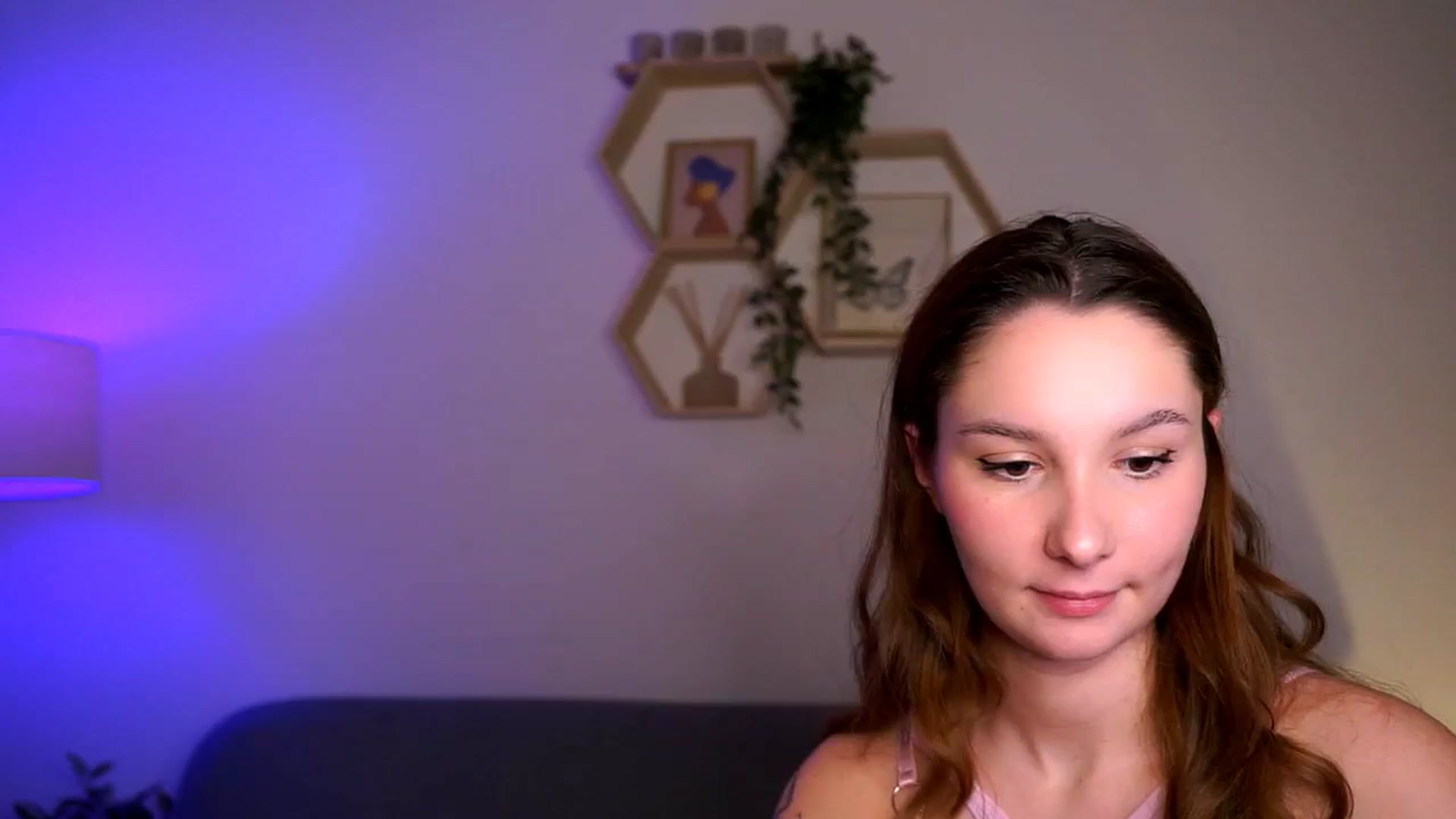 Gallery image thumbnail from BambiiQueen's myfreecams stream on, 03/01/2026, 14:59 image 2 of 20