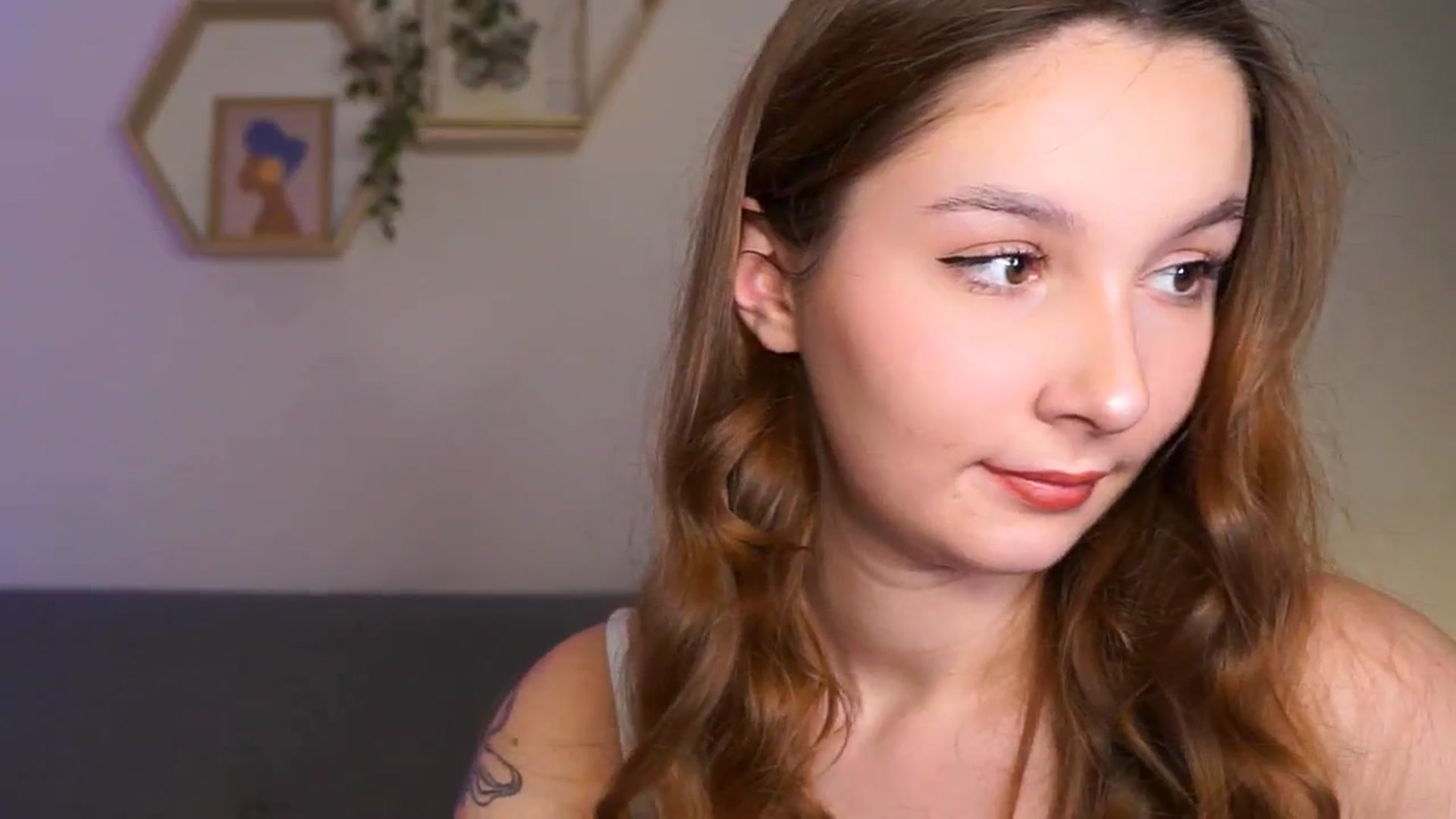 Gallery image thumbnail from BambiiQueen's myfreecams stream on, 03/07/2026, 14:24 image 5 of 20