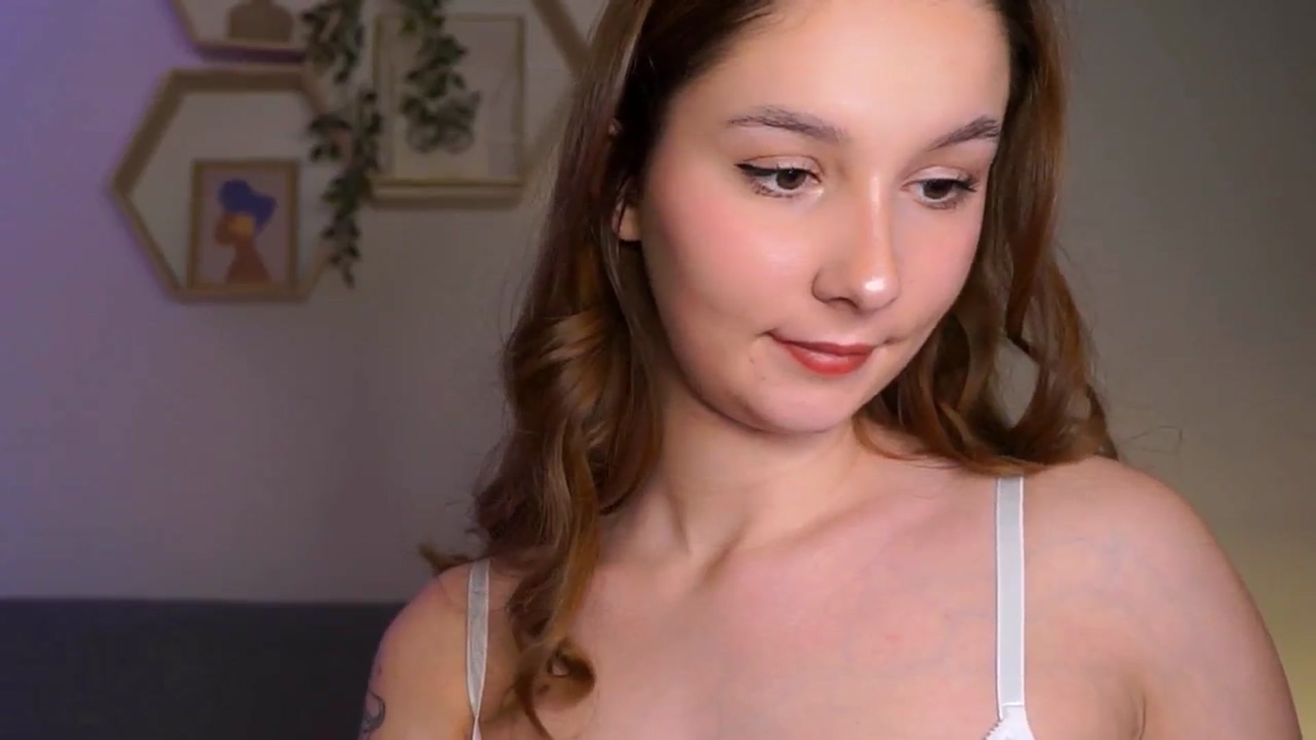 Gallery image thumbnail from BambiiQueen's myfreecams stream on, 03/07/2026, 15:16 image 19 of 20