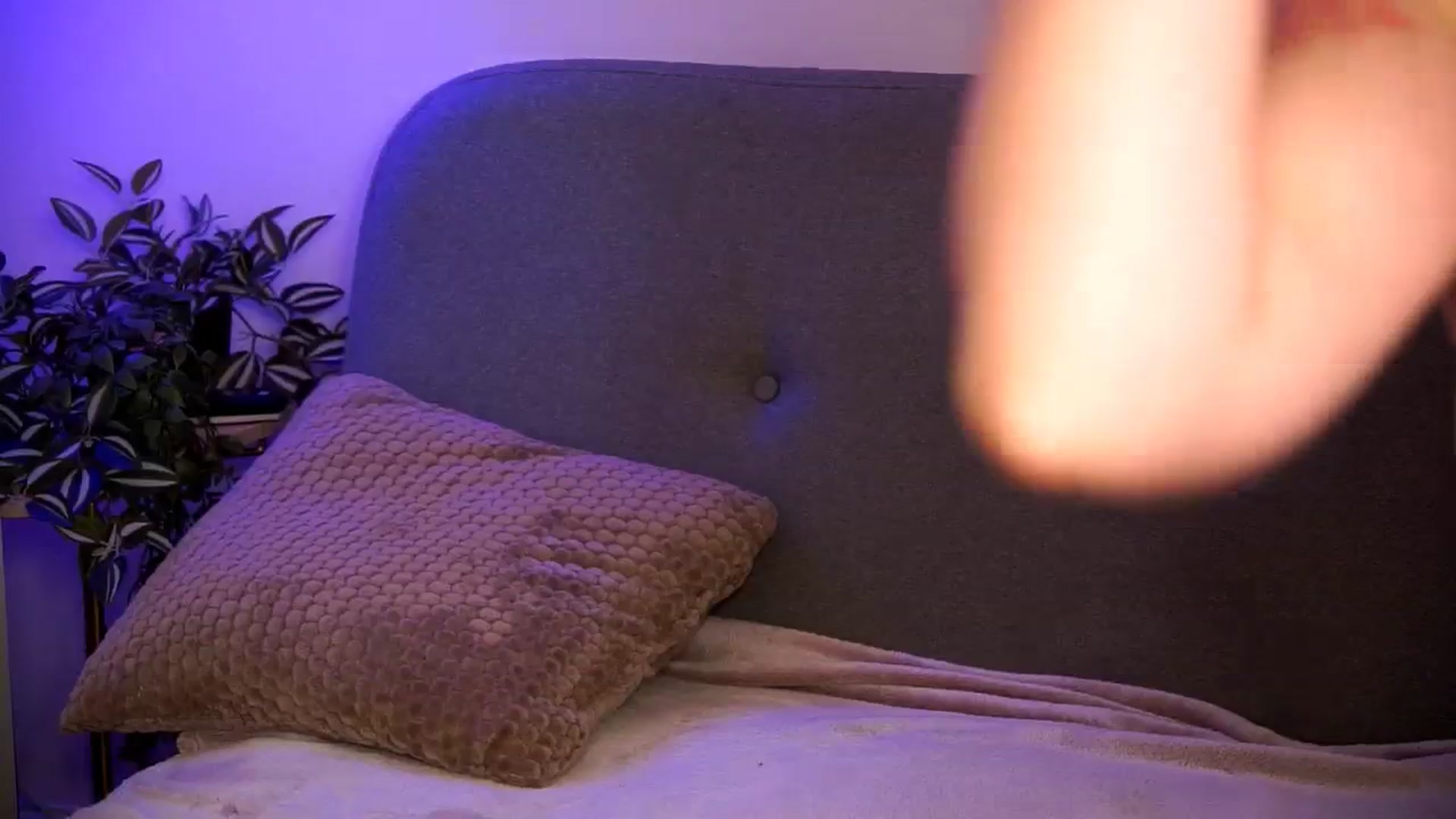 Gallery image thumbnail from BambiiQueen's myfreecams stream on, 03/07/2026, 16:50 image 19 of 20